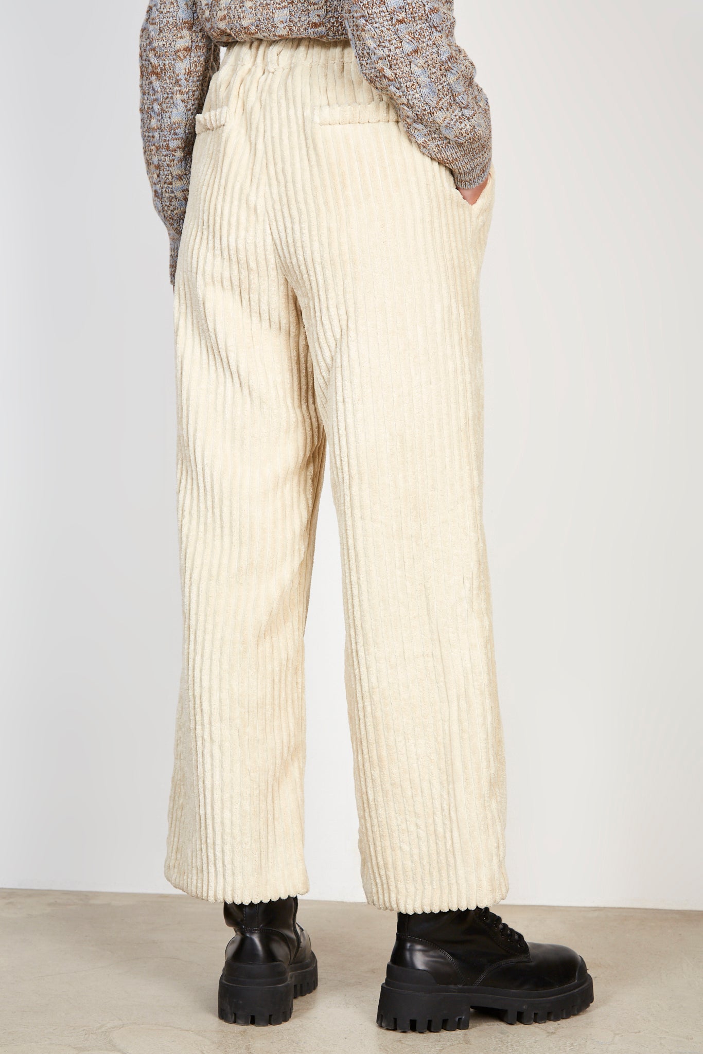 Beige giant rib corduroys_2