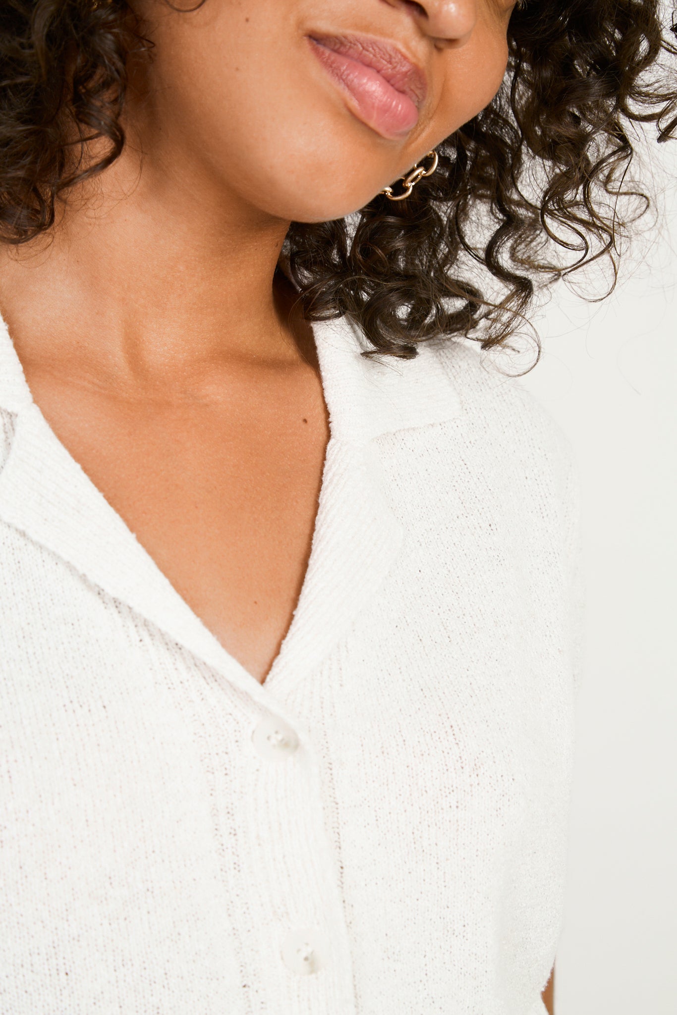 Beige linen blend collared cardigan_3