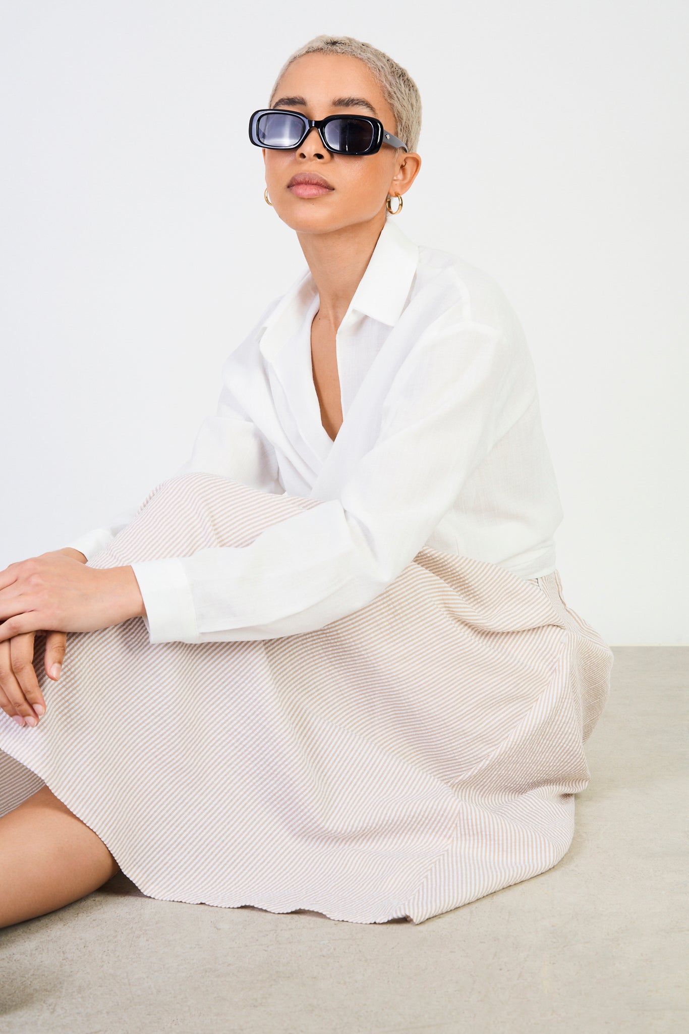 Beige seersucker box pleat skirt_5