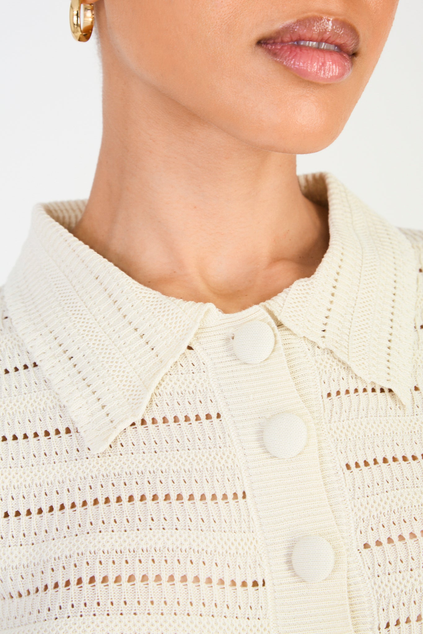 Beige textured knit button front tee_3