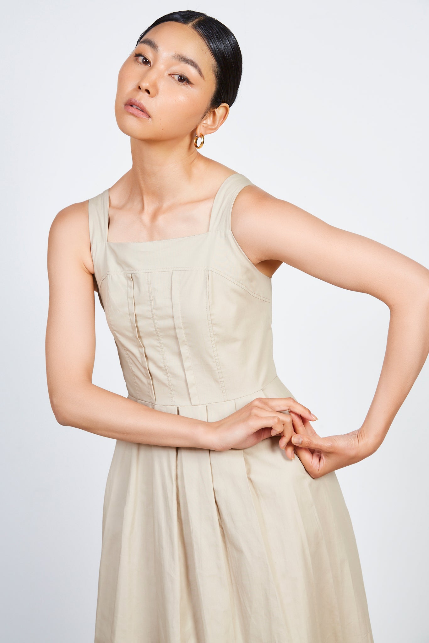 Beige corset bodice dress_3