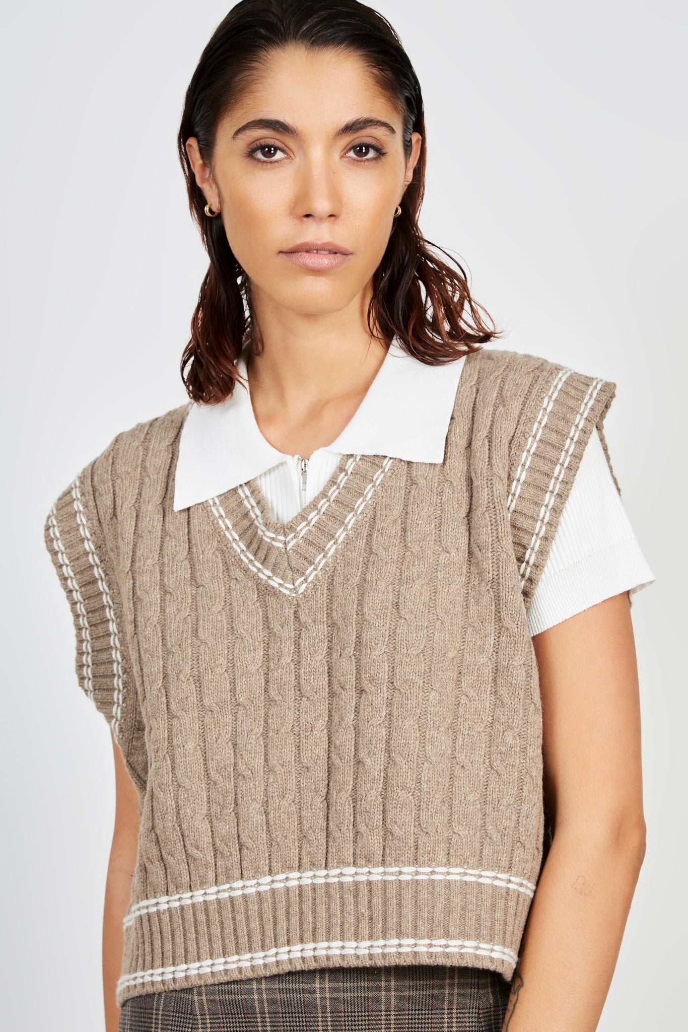 Beige dotted varsity trim sweater vest_1