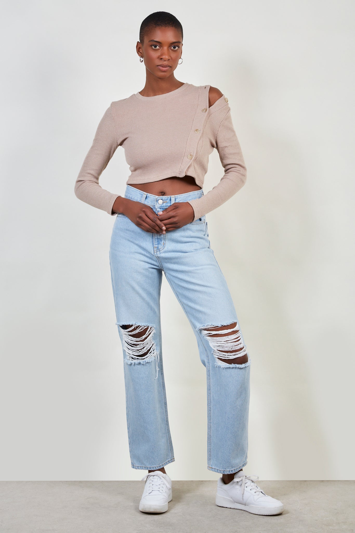 Beige large side button top_3