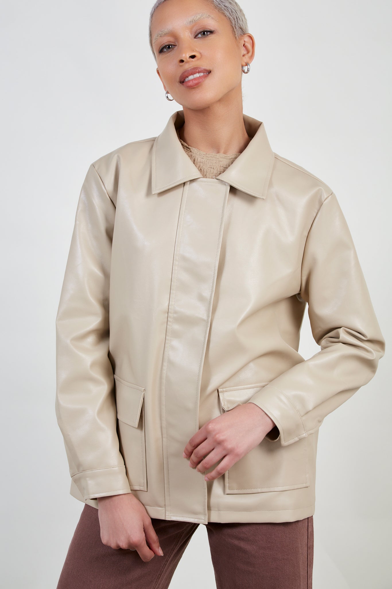 Beige vegan leather belted jacket_3