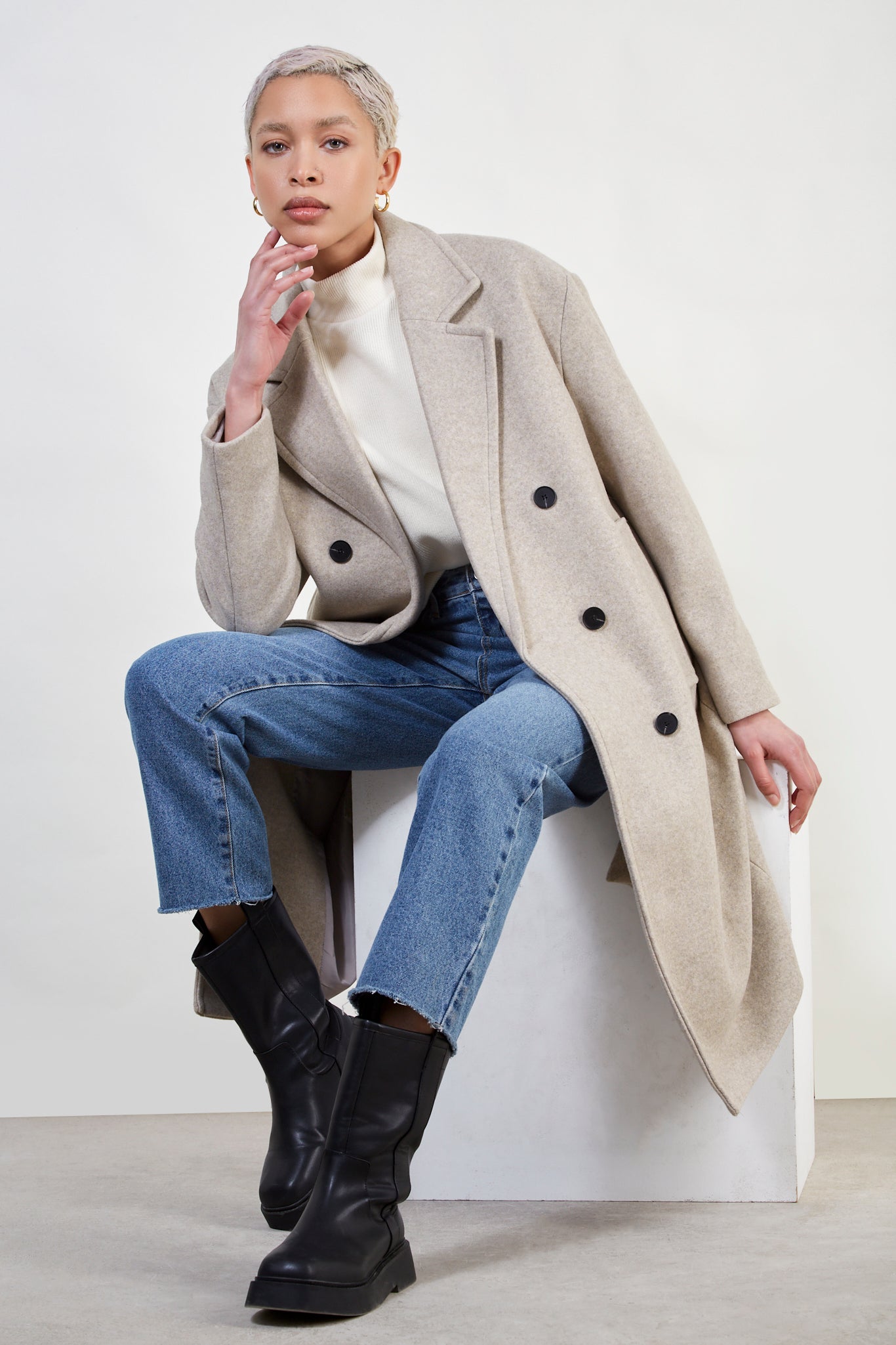 Beige wool blend double breast tailored coat_6