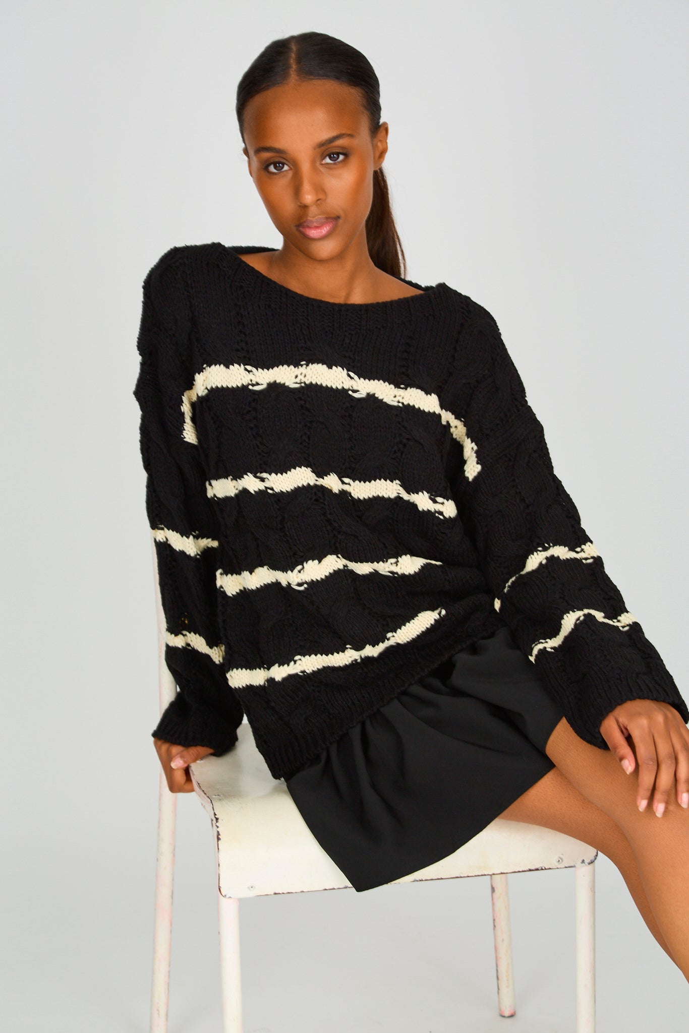 Black and white striped cable knit jumper_4
