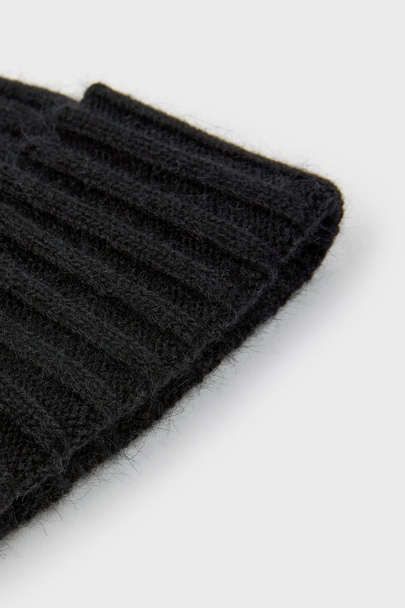 Black angora wool blend large ribbed beanie hat_2