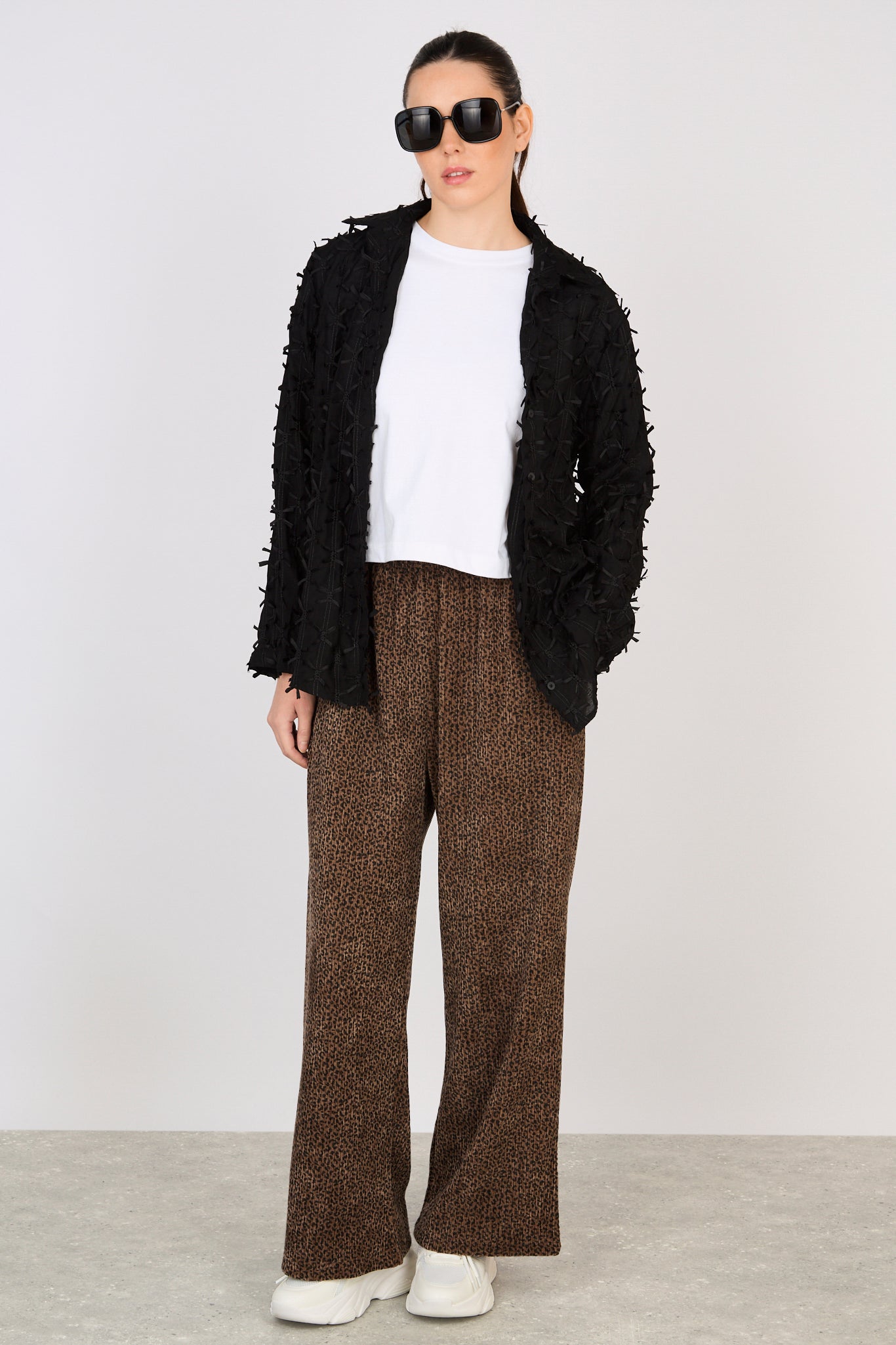 Black bowties shirt blouse_4