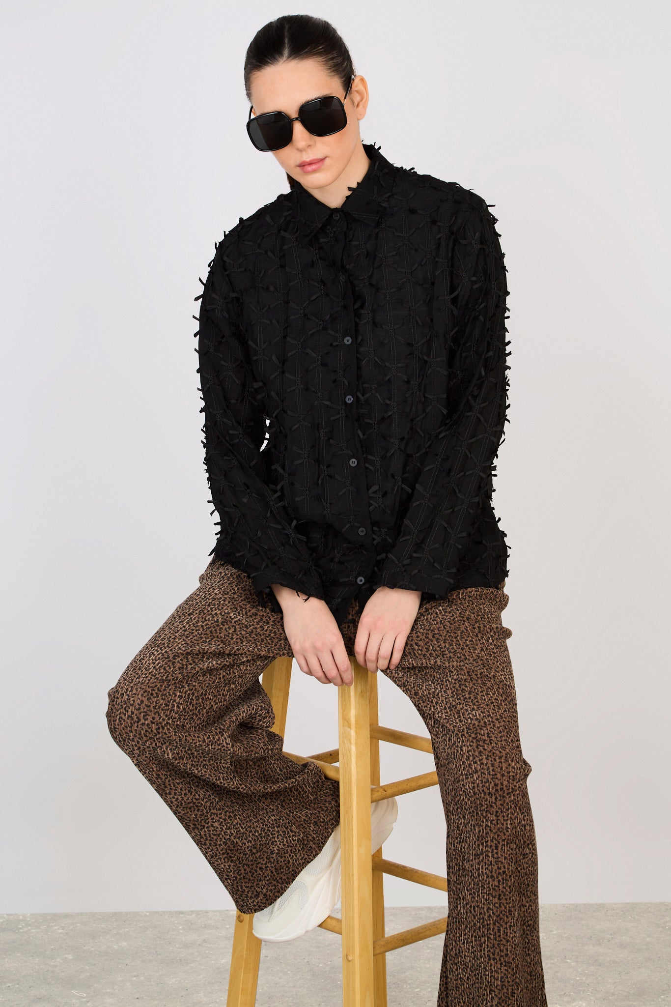 Black bowties shirt blouse_5