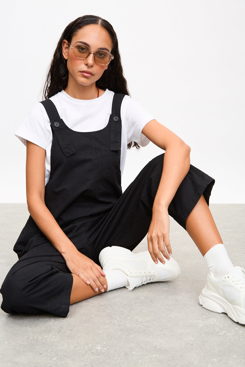 Black button strap dungerees_4