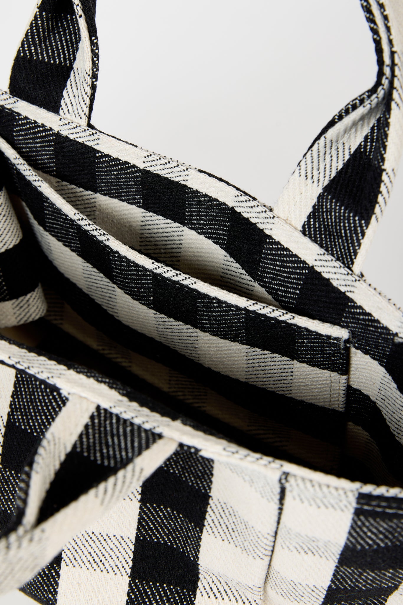 Black giant check mini tote bag_4
