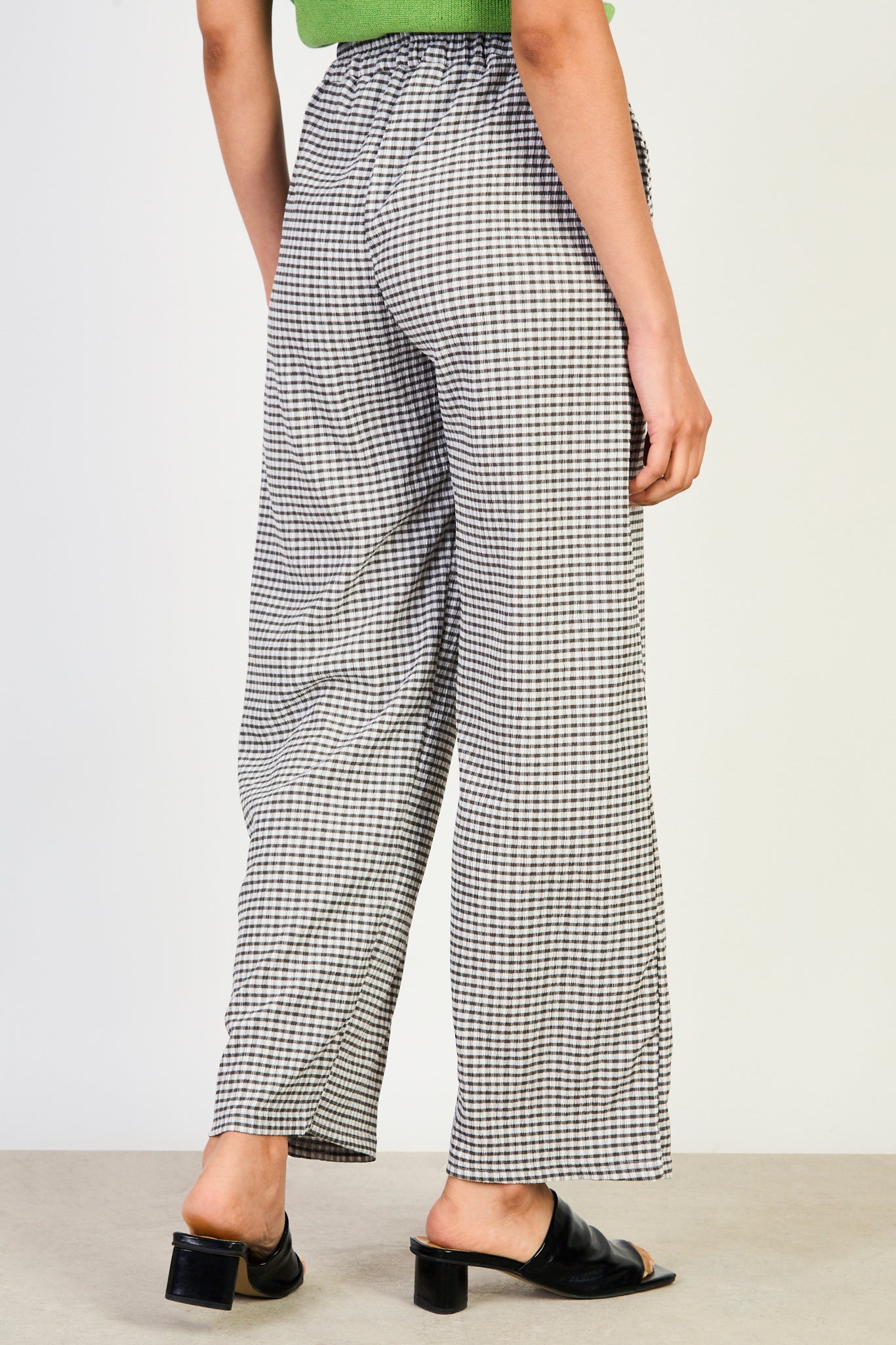 Black gingham side pocket trousers_2