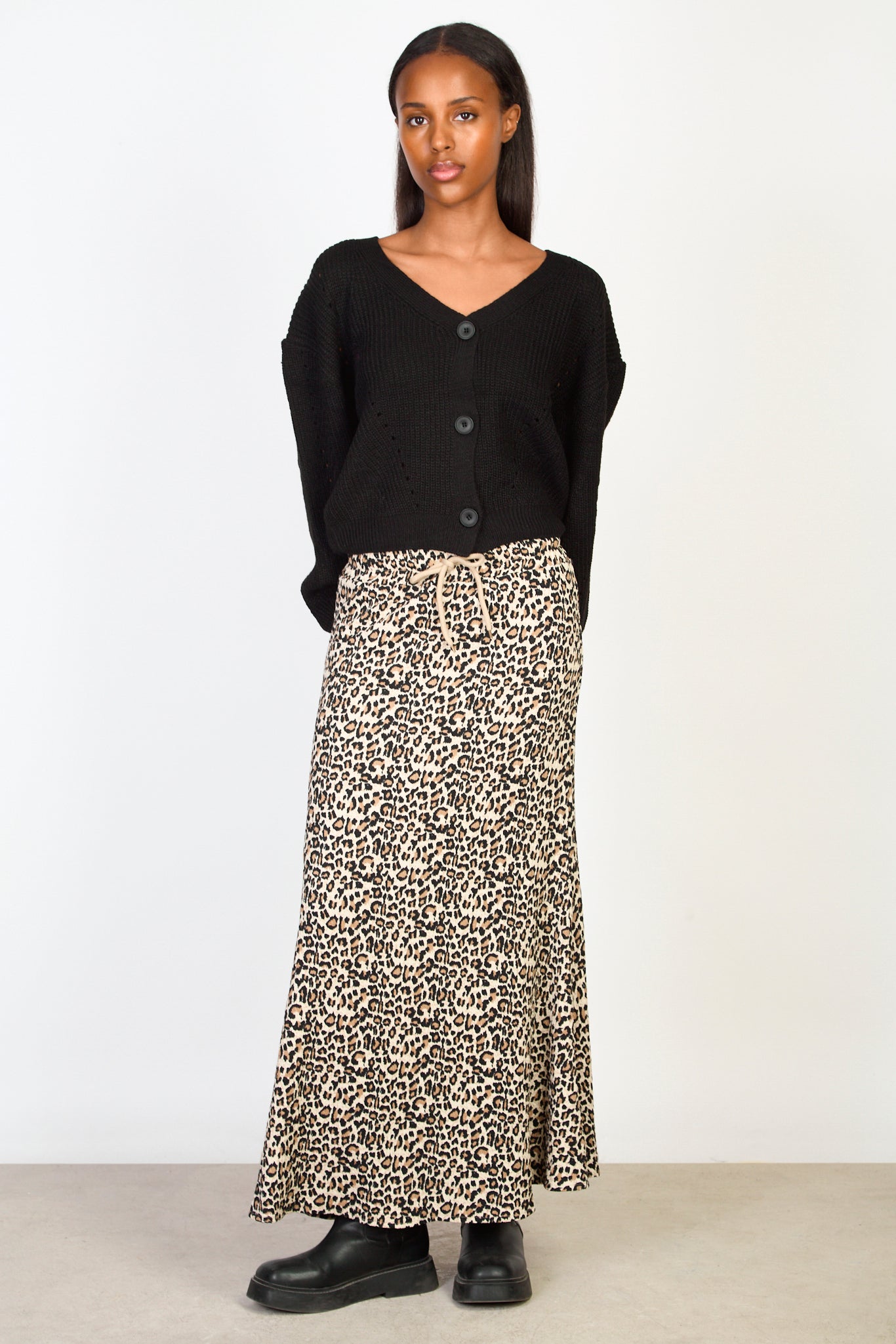 Black knit dot detail button front cardigan_4