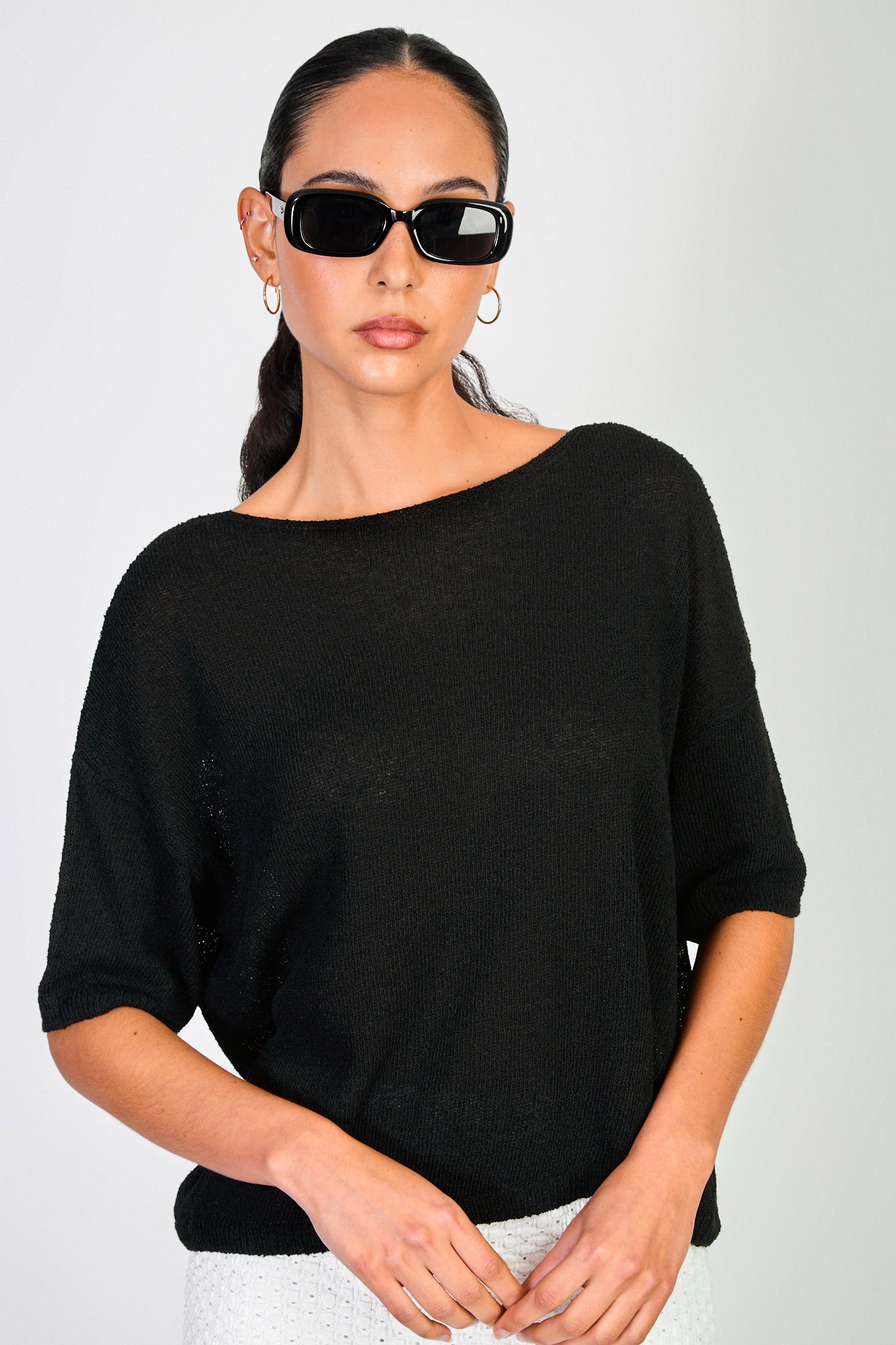 Black linen blend wide neck knit tee_1