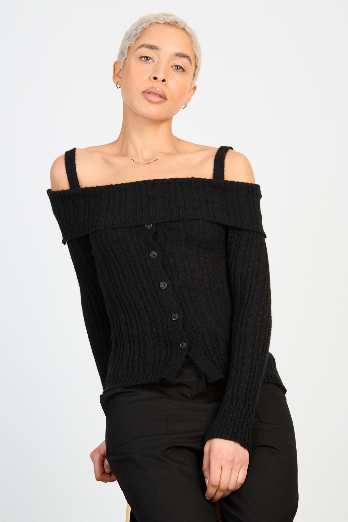 Black mix rib strapped off shoulder knit top_5