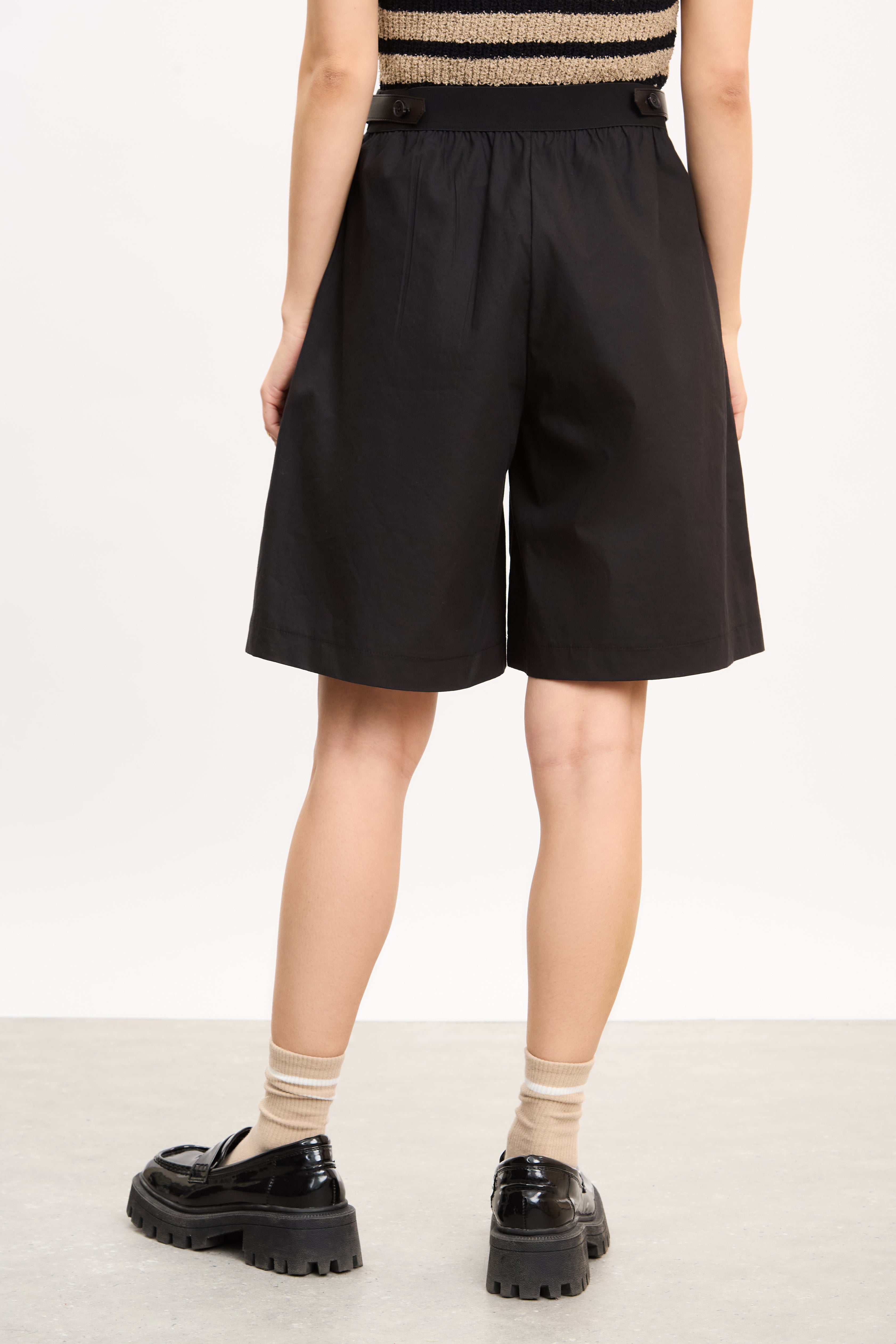Black pure cotton vegan leather banded shorts_2