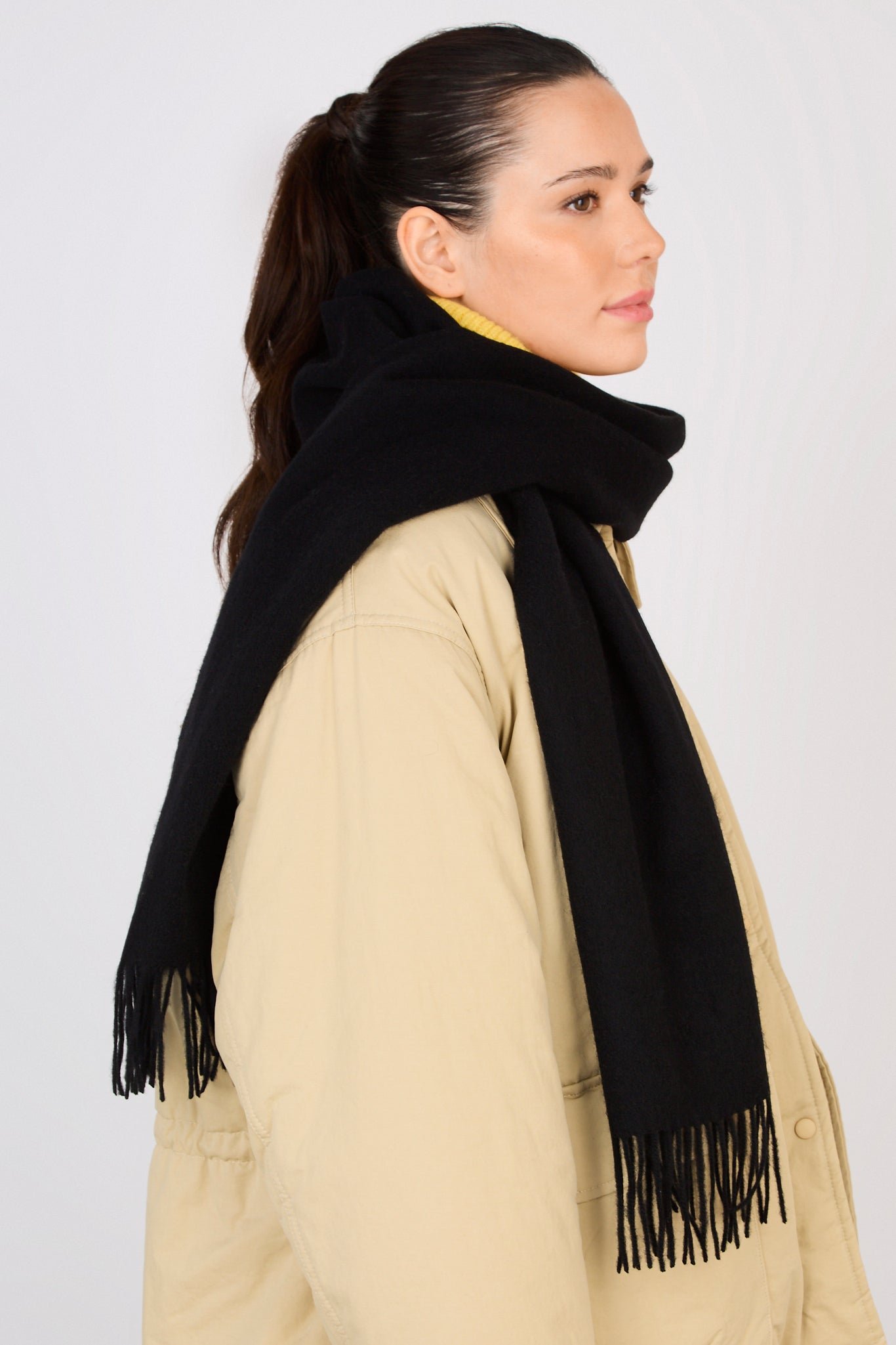 Black pure wool classic scarf_4