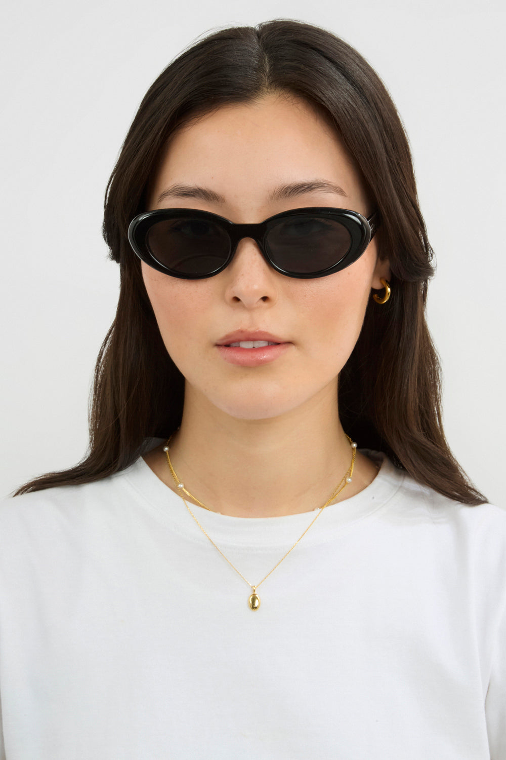 Black rounded cat eye sunglasses_1