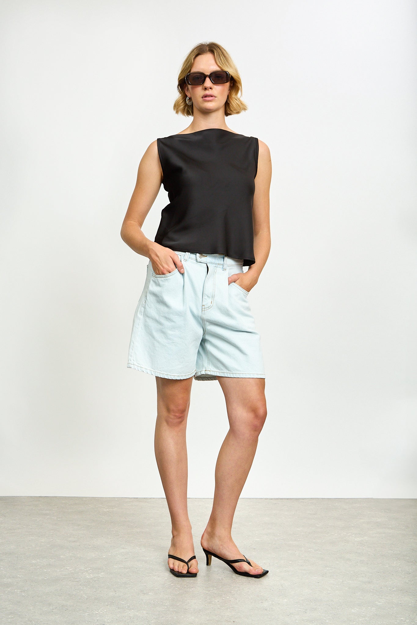 Black satin owl neck tank_4