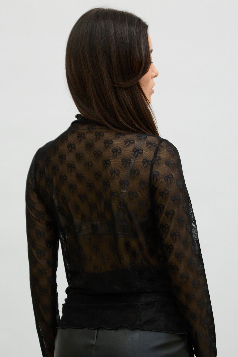 Black sheer ribbon motif long sleeve top_2