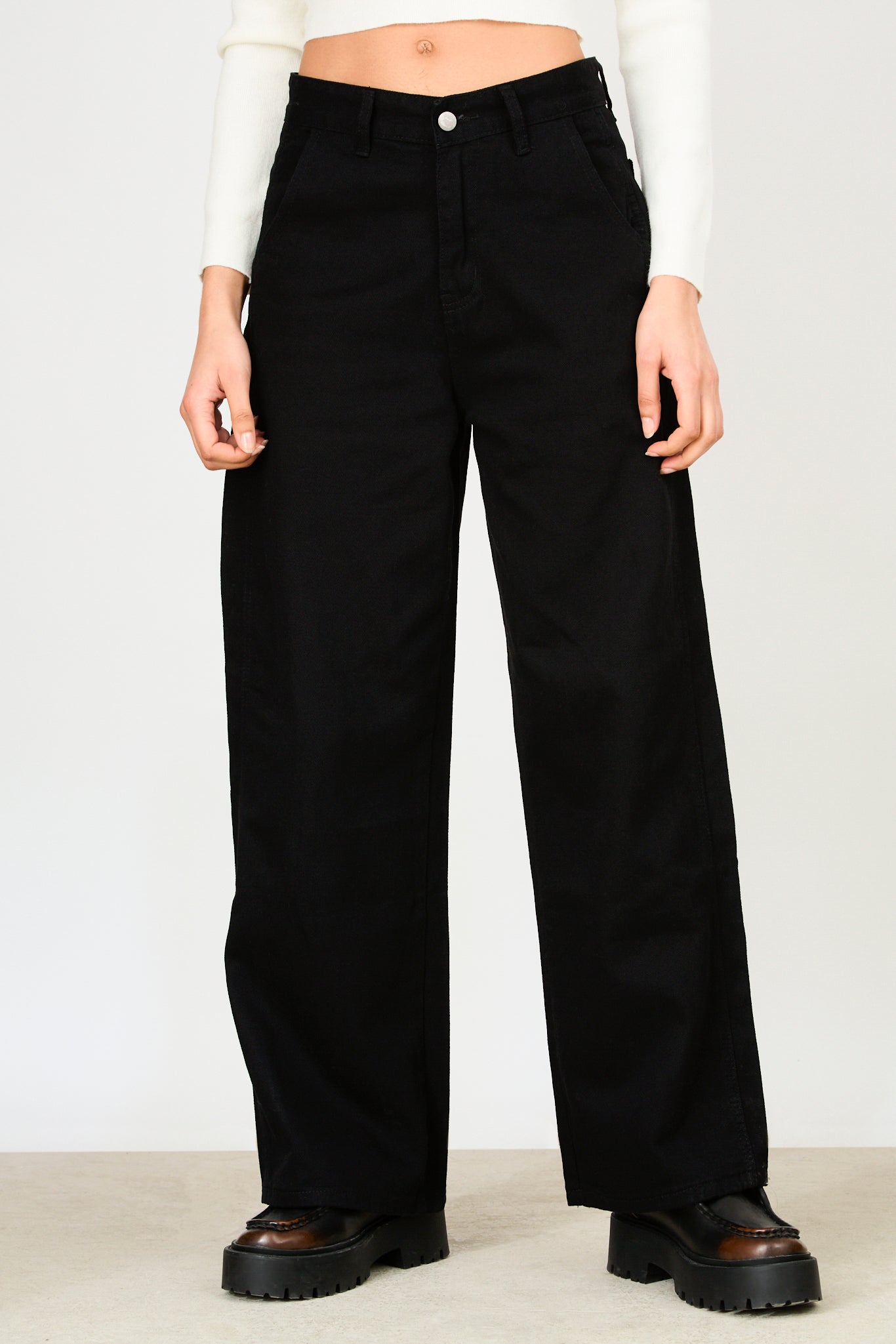 Black super wide leg jeans_1