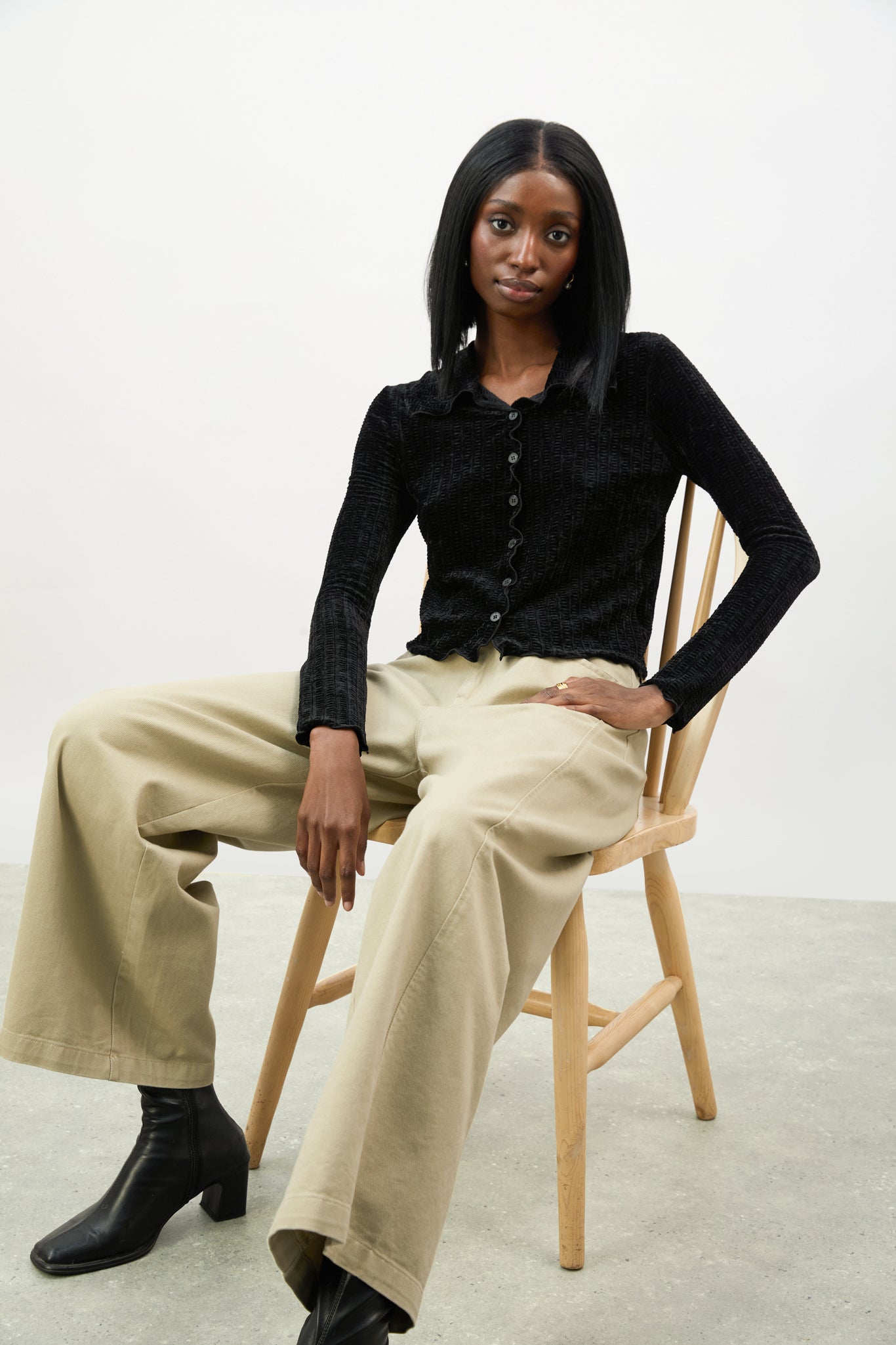 Black textured velvet ruffle trim long sleeve top_5