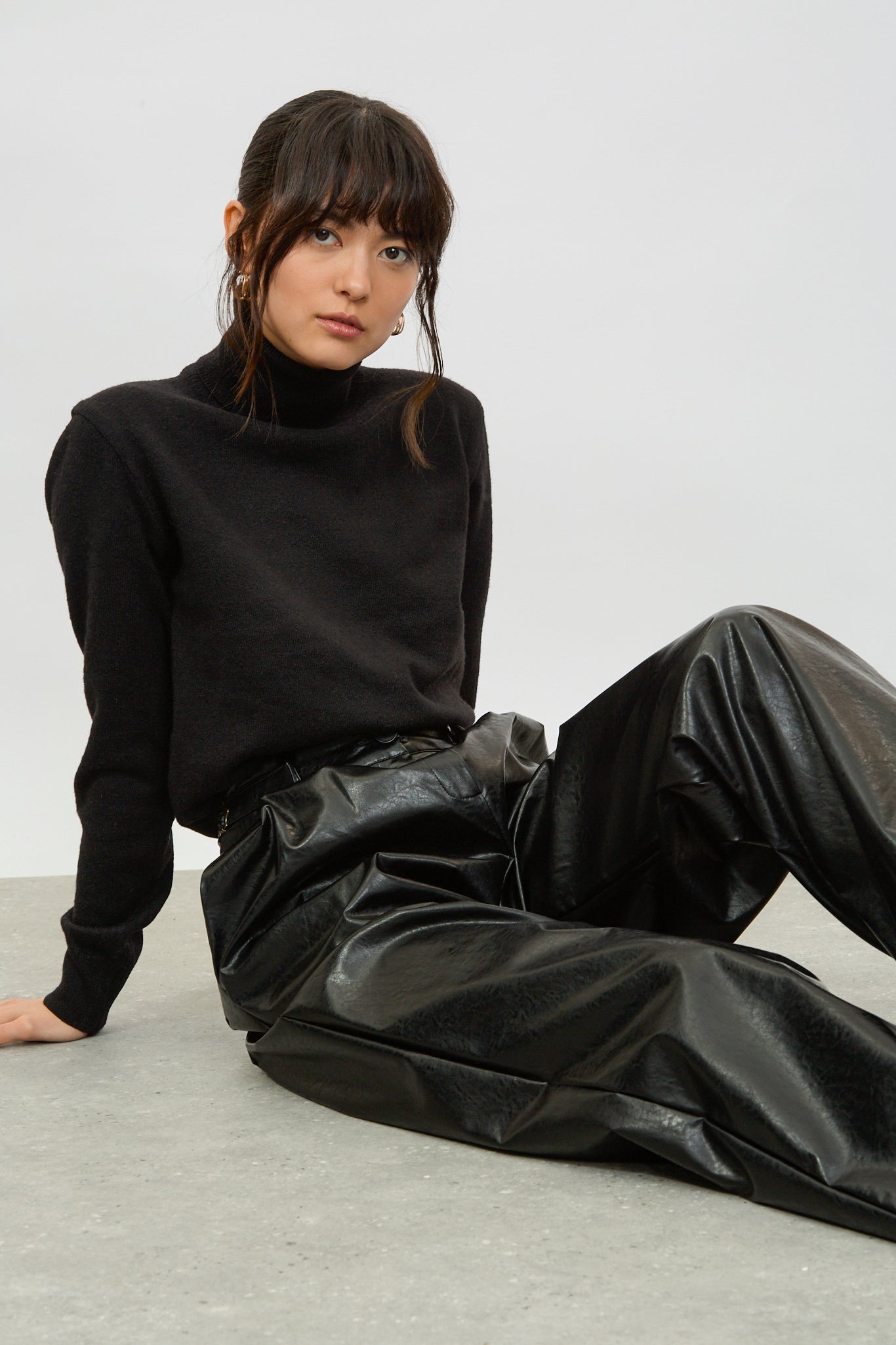 Black thick short knit turtleneck_5