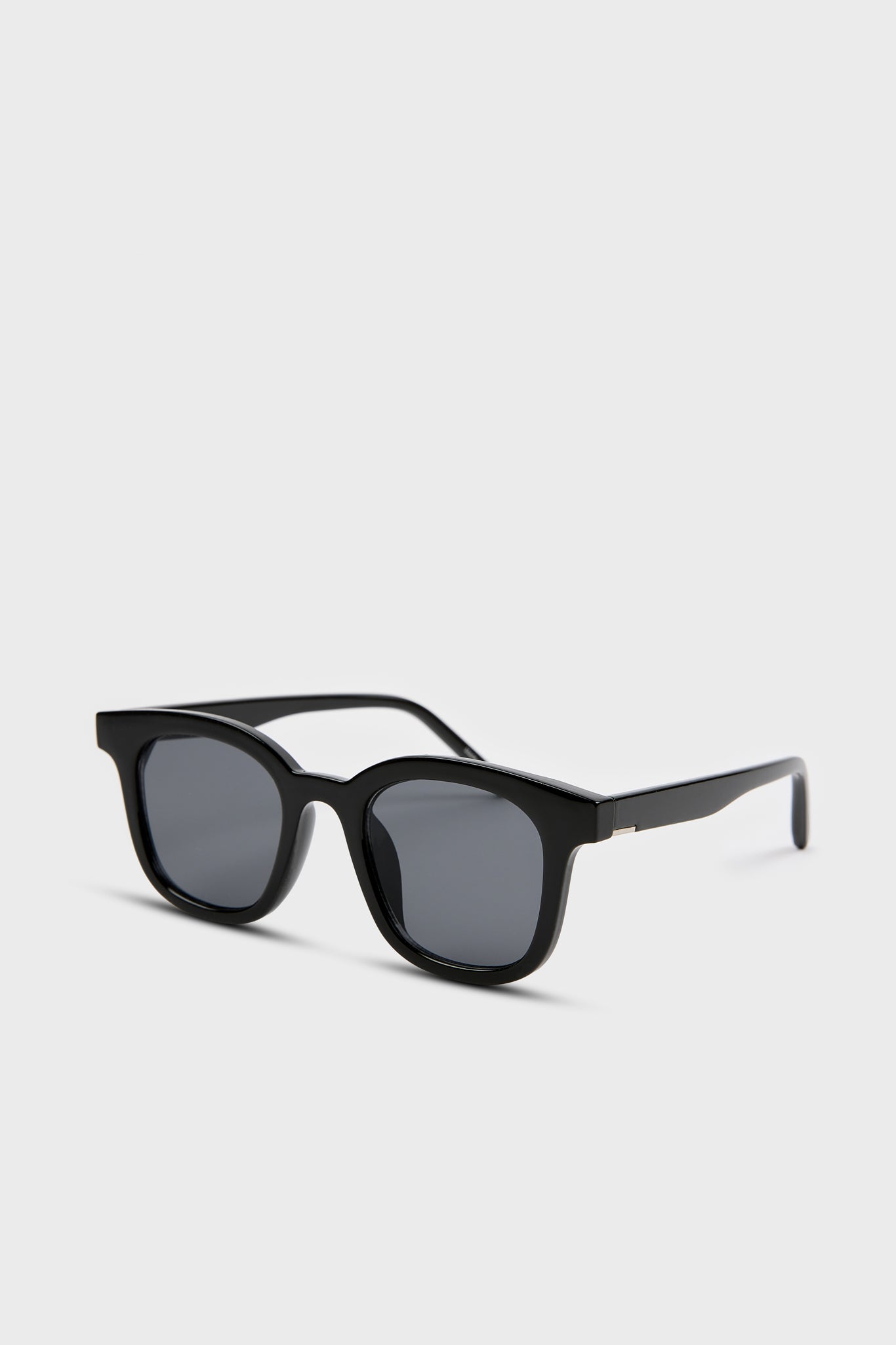 Black thick square sunglasses_4