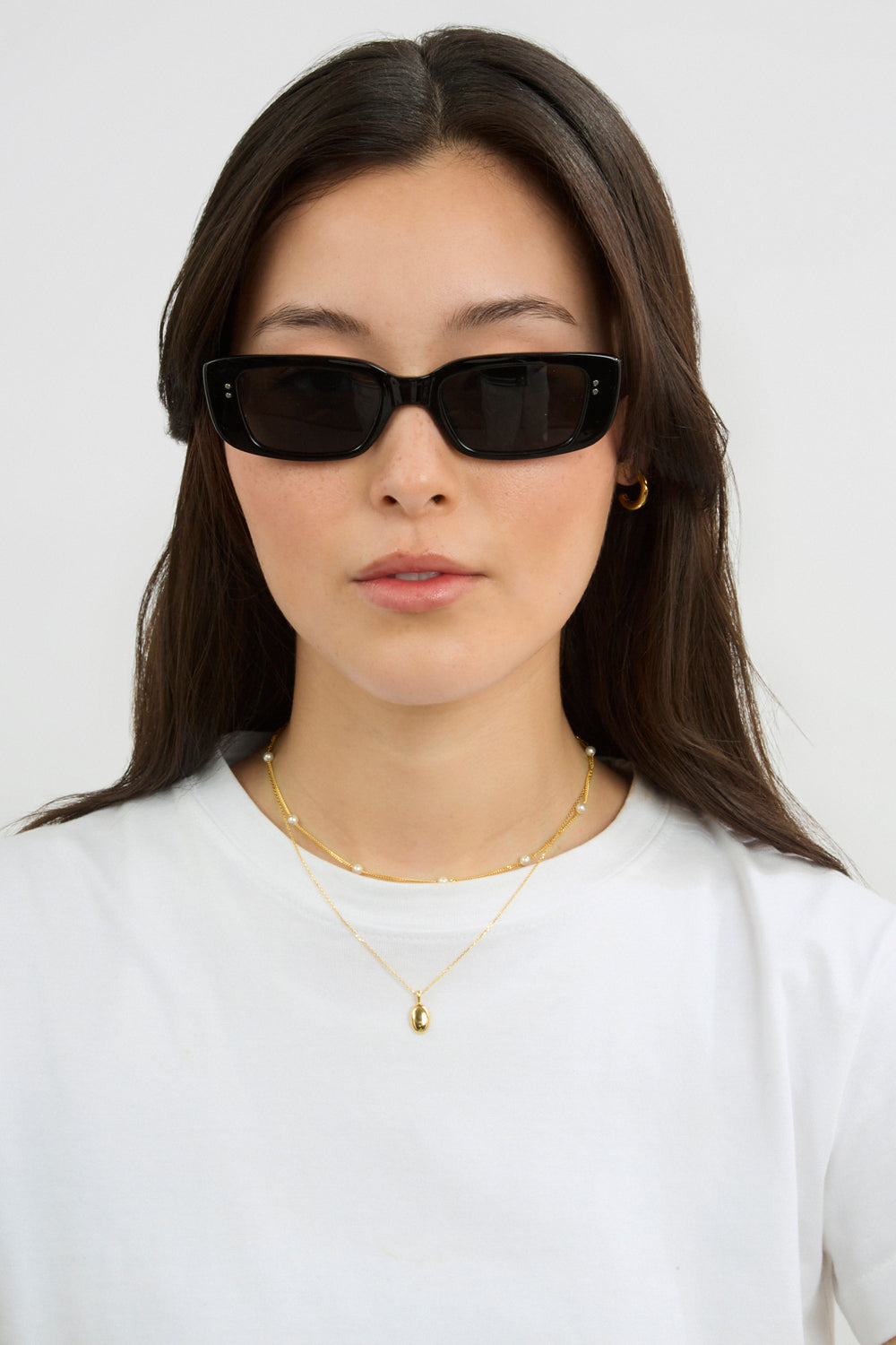 Black thin rectangular sunglasses_3