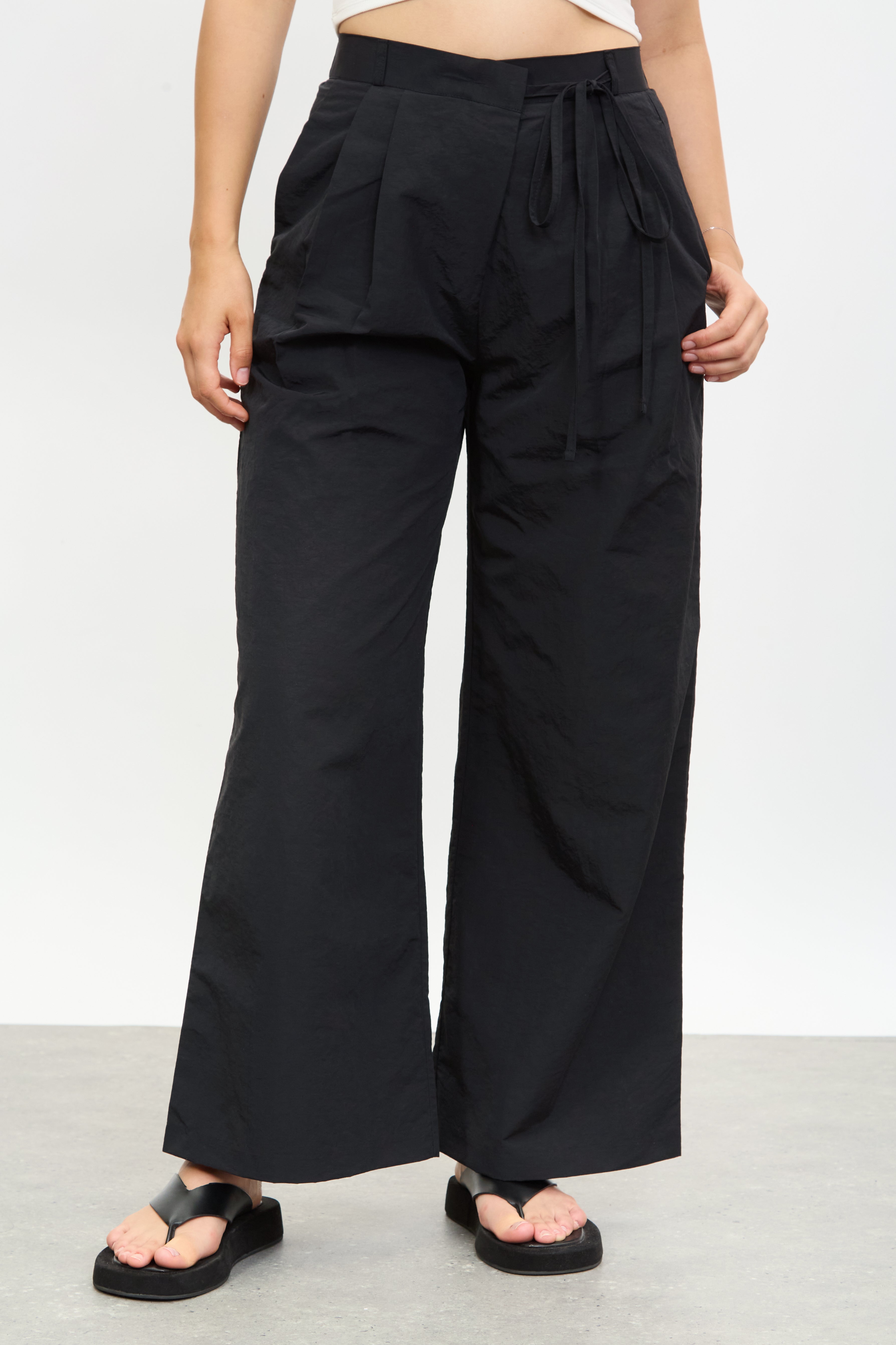 Black tie waist wrap trousers_1