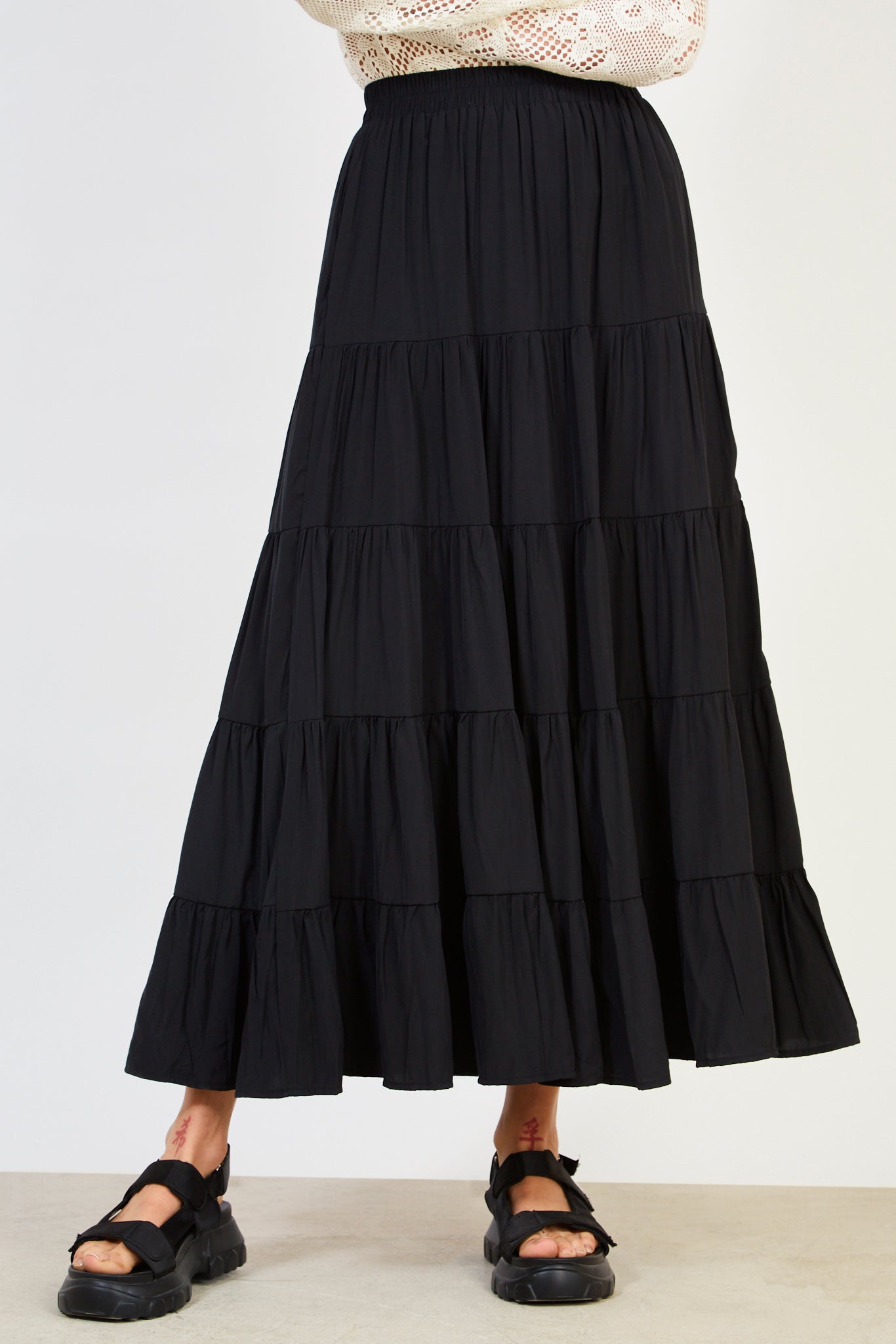 Black tiered maxi skirt_1
