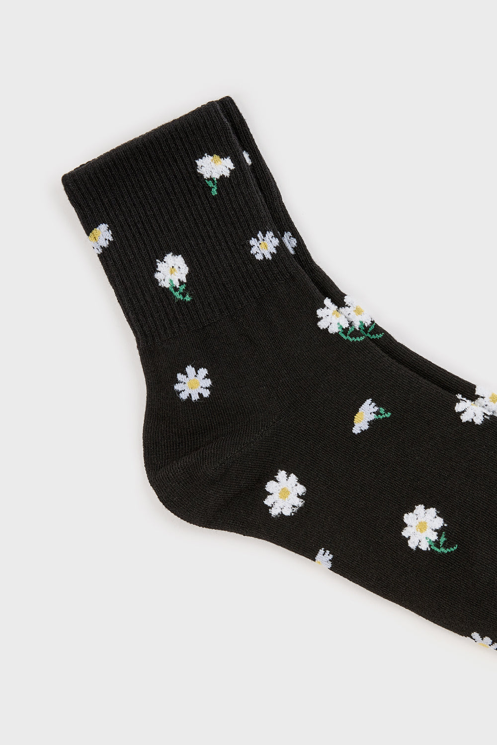 Black tiny daisy socks_2