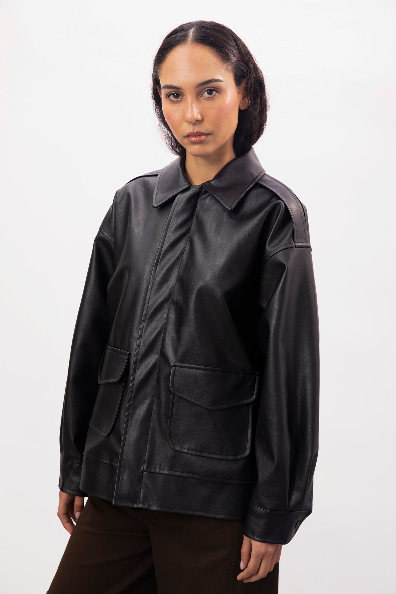 Black vegan leather long oversized jacket_3