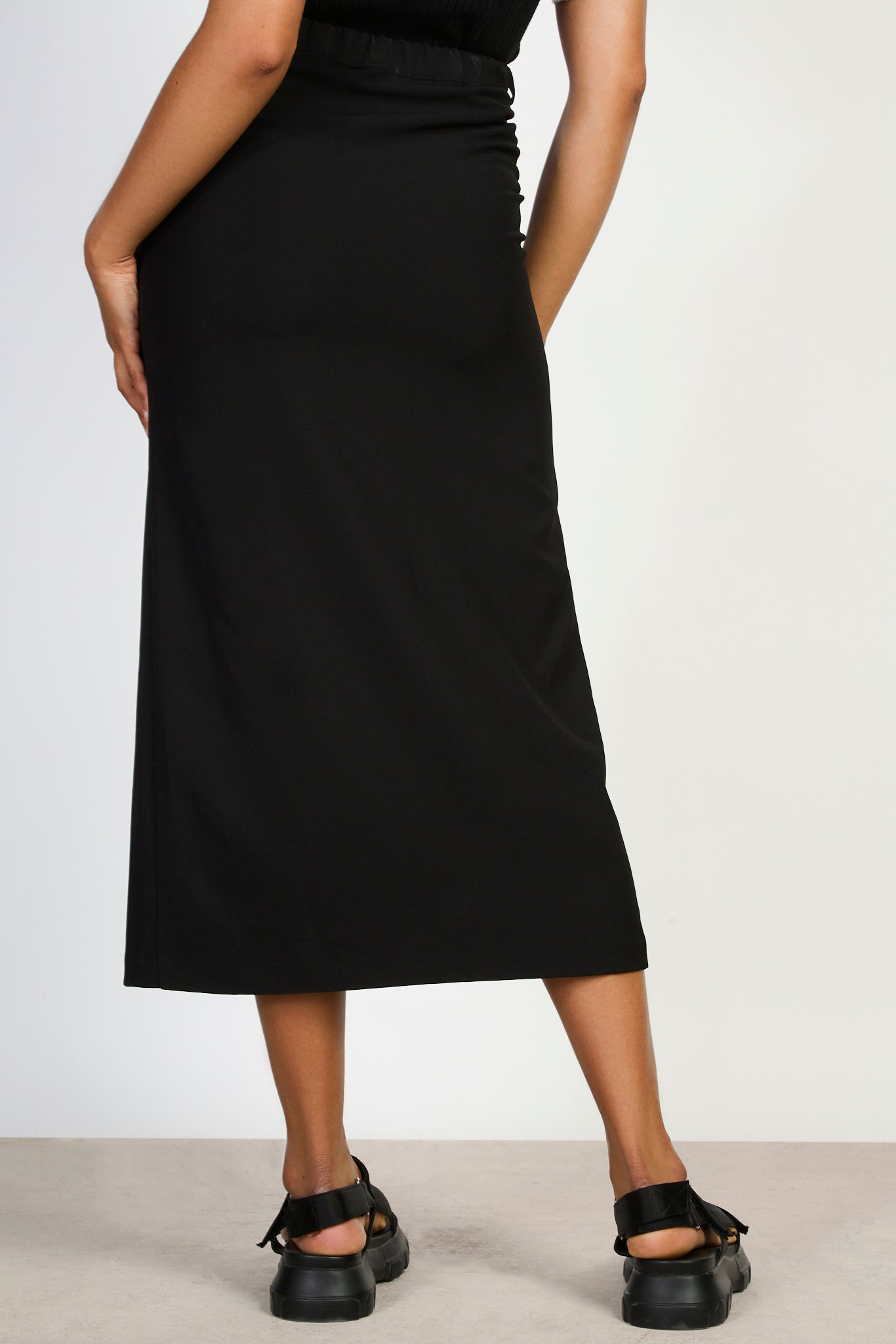Black zip front midi skirt_2