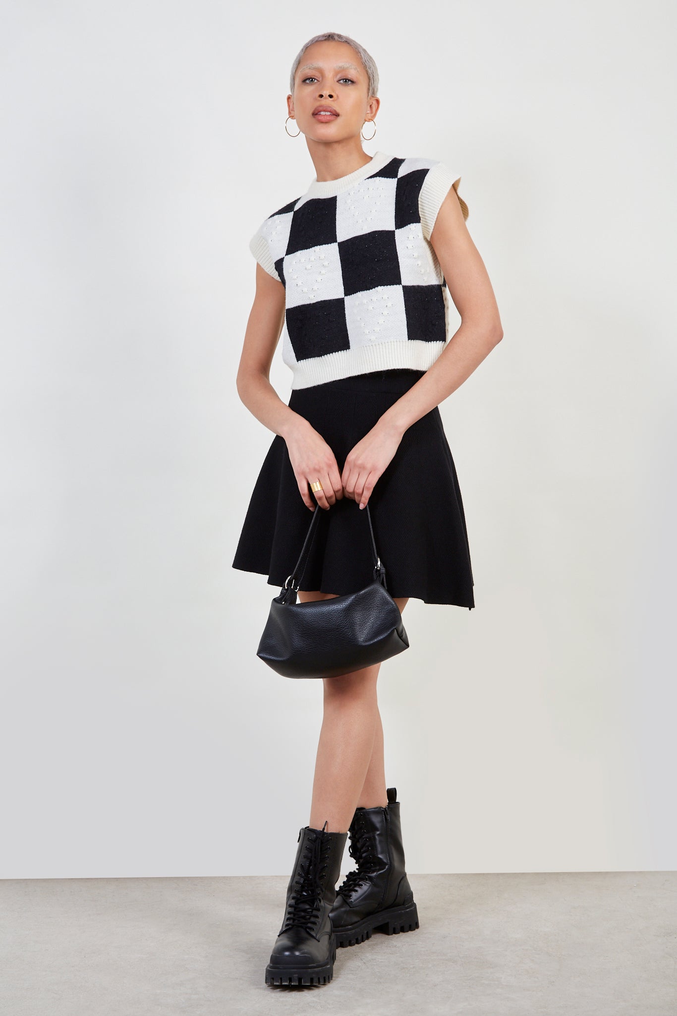 Black and white checked heart vest_3