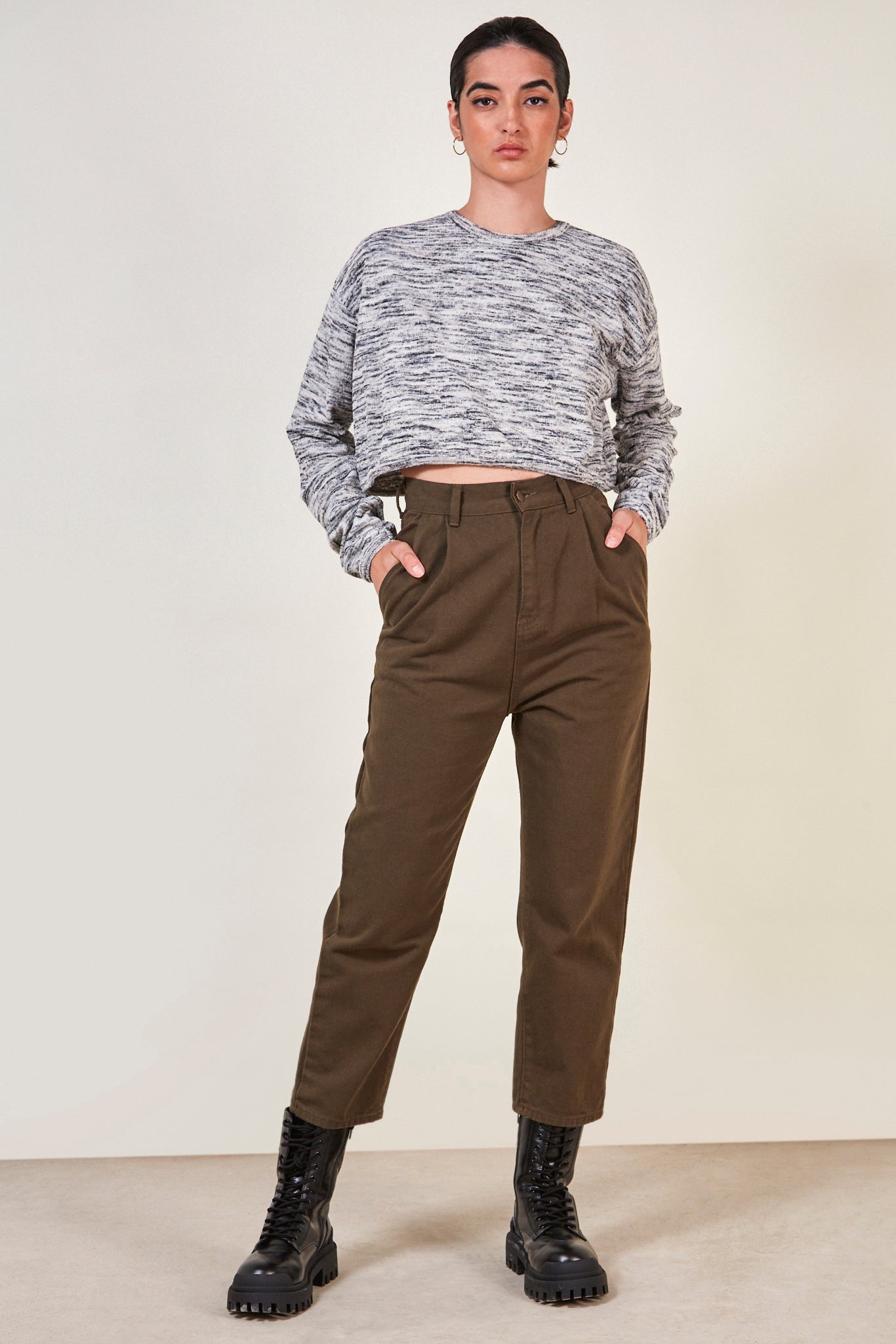 Black and white textured top_4