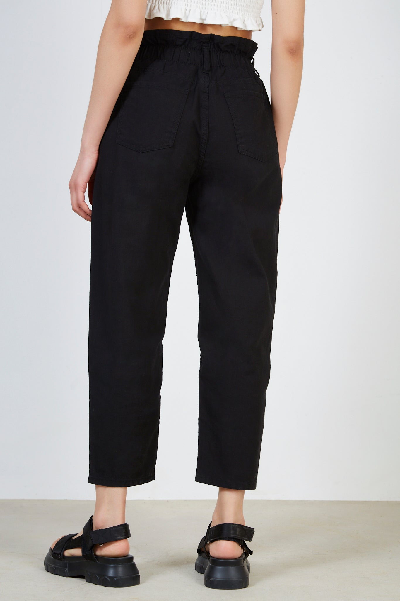 Black bag waist jeans_2