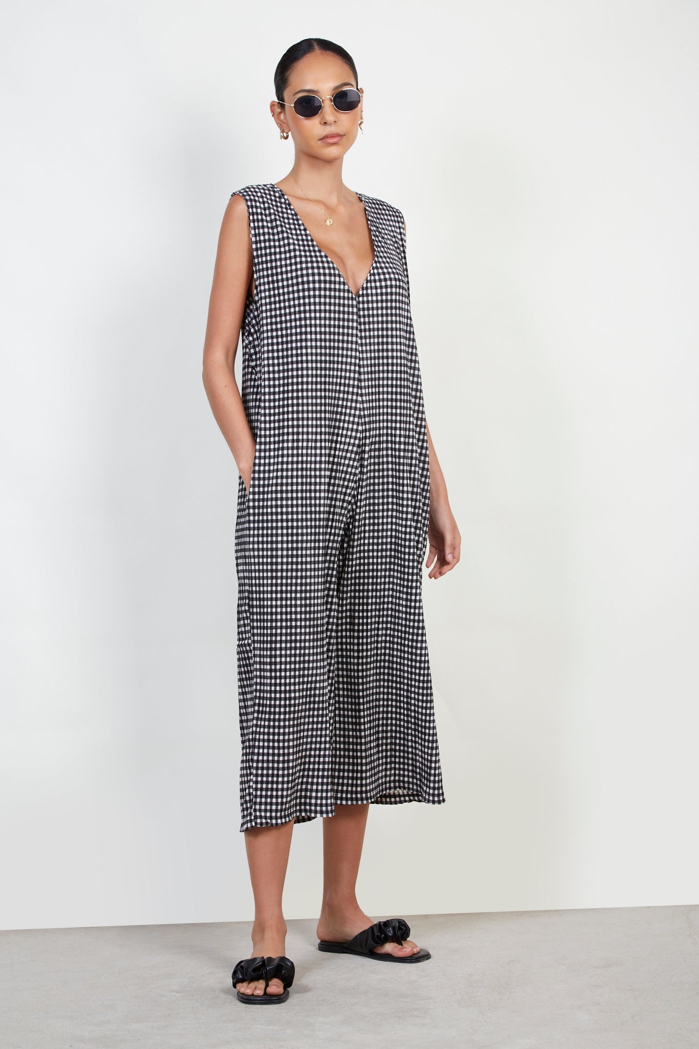 Black gingham jumpsuit_1