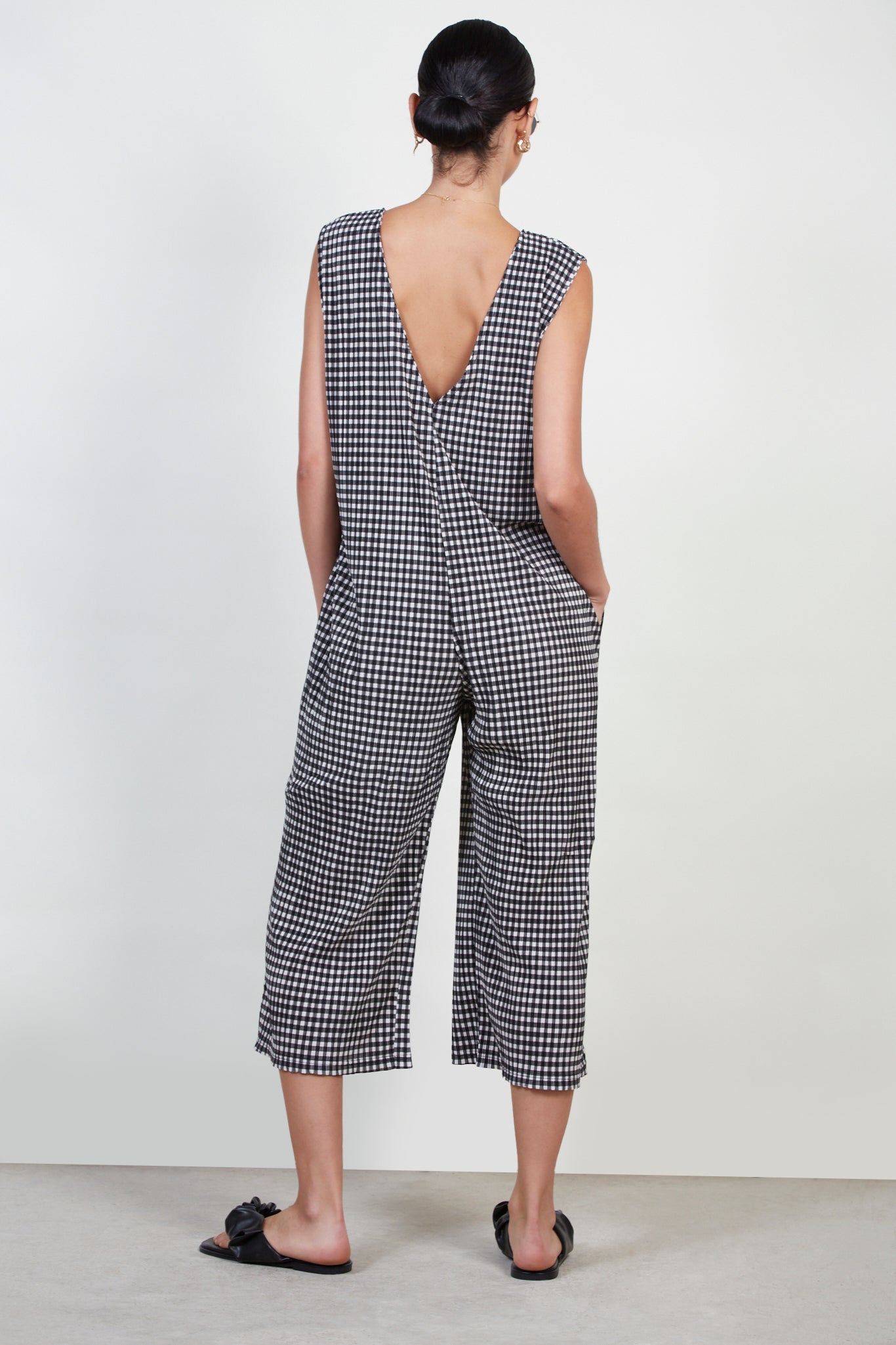 Black gingham jumpsuit_3