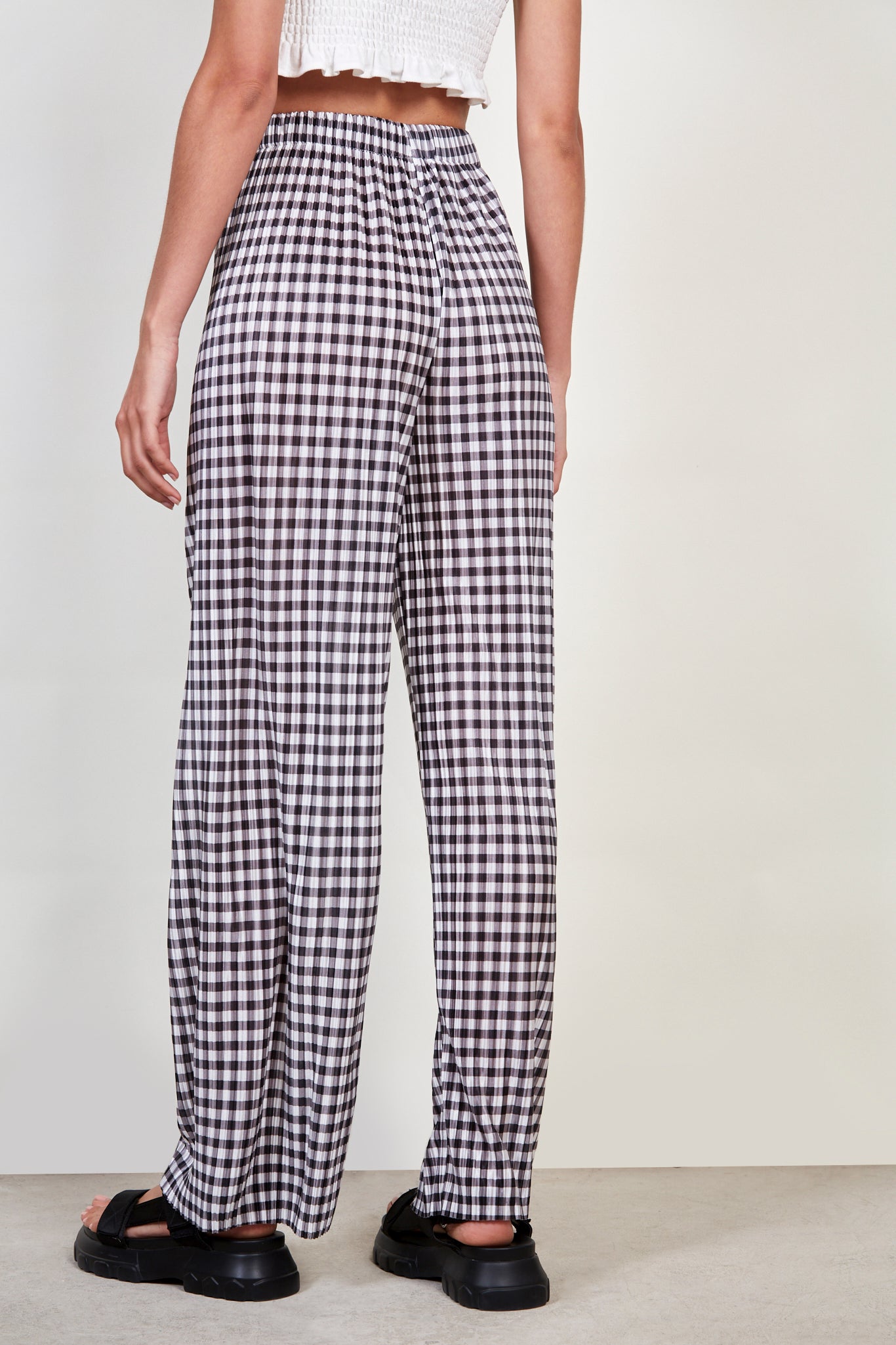 Black gingham trousers_3