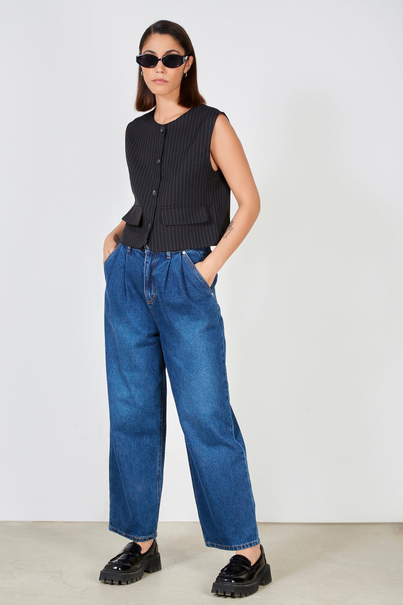 Black pinstriped waistcoat_3