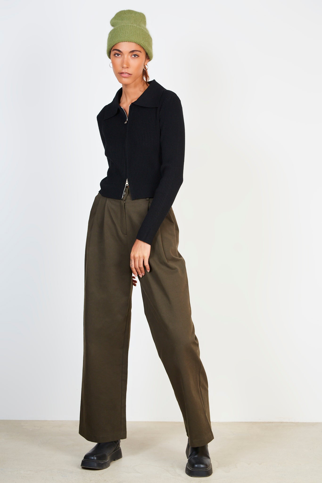 Black ribbed double zip cardigan_3