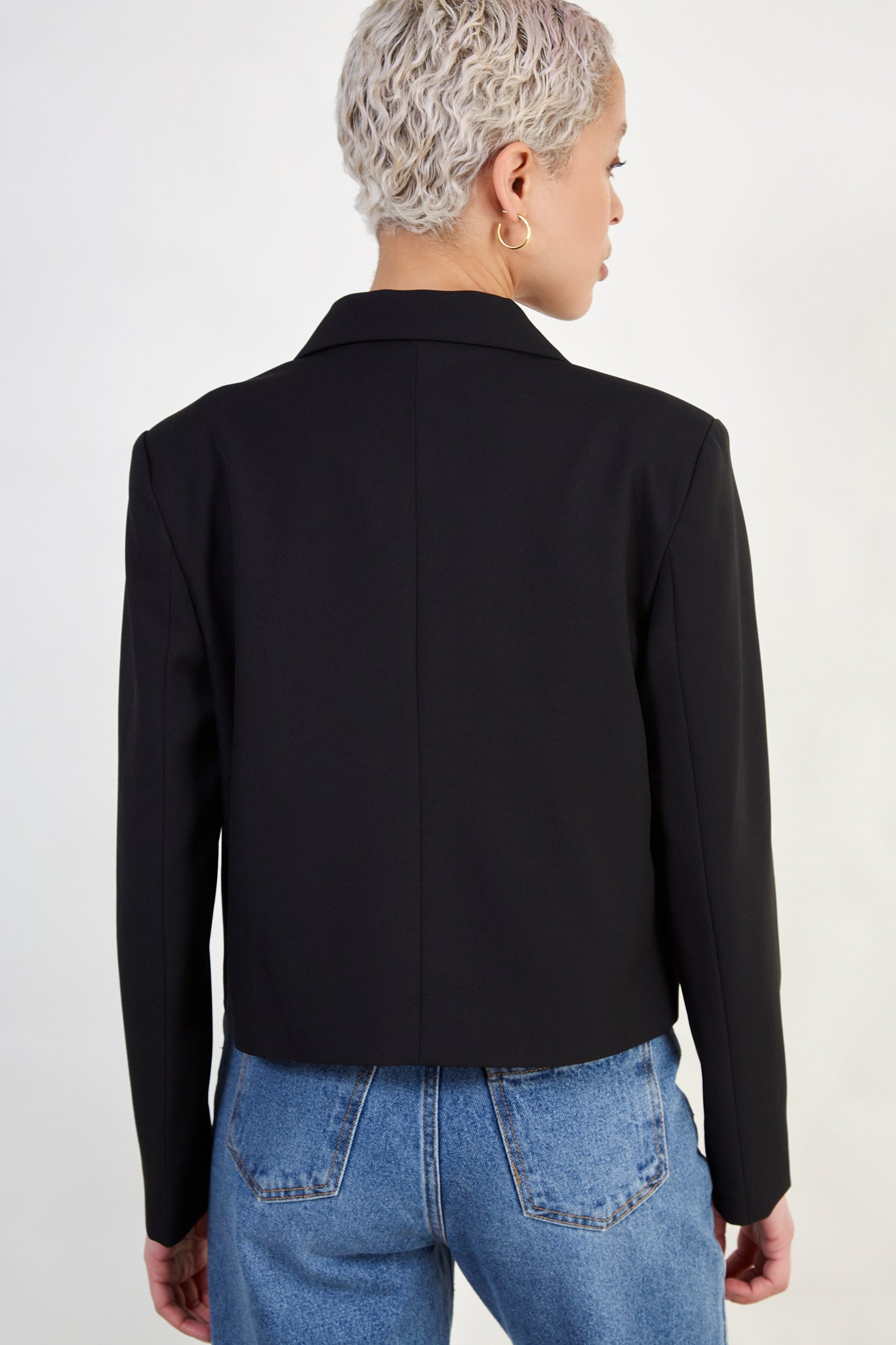 Black short suit jacket_3