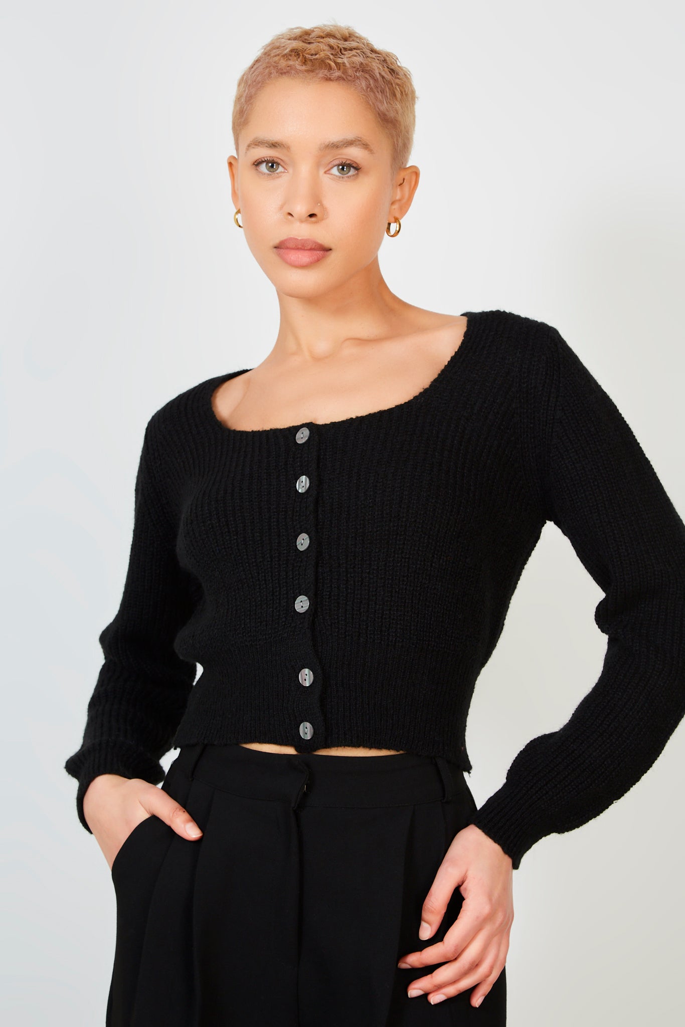 Black sweetheart neck cardigan_1