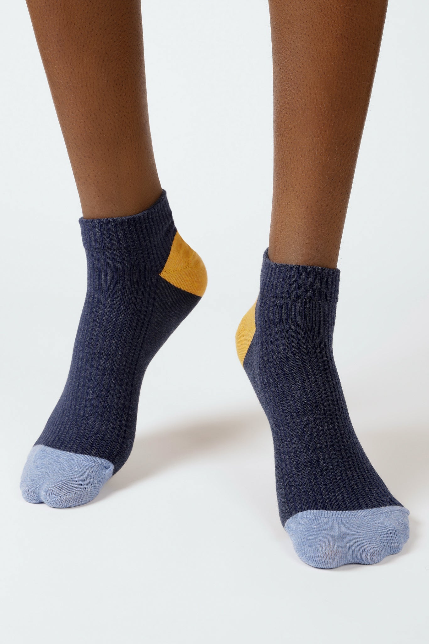 Navy tricolor ankle socks_2