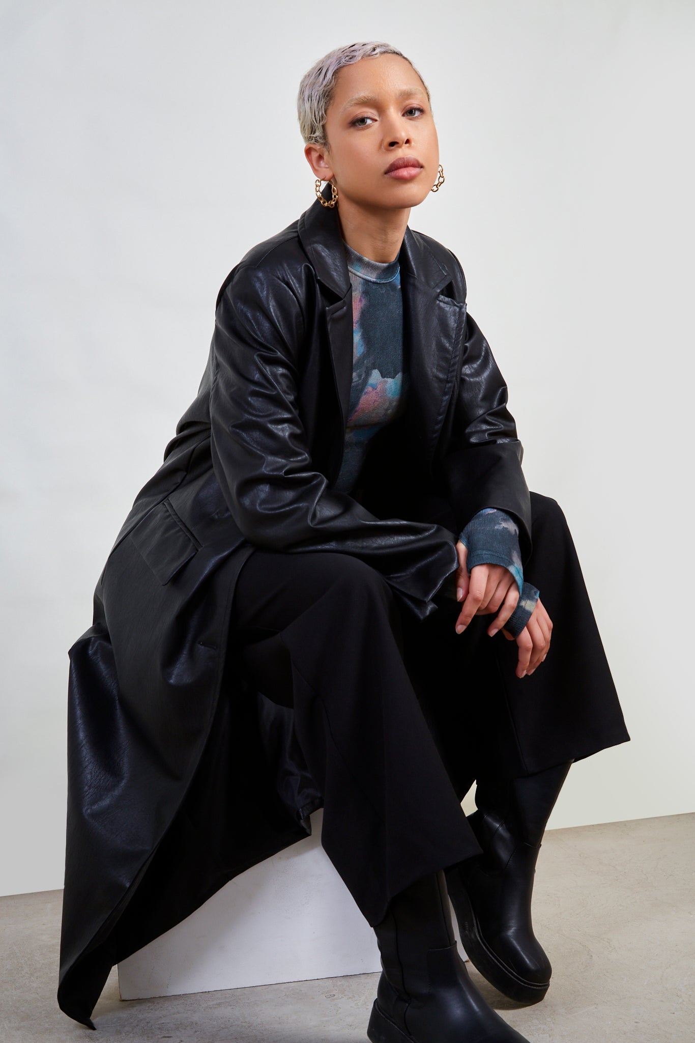 Black vegan leather tailored coat_6