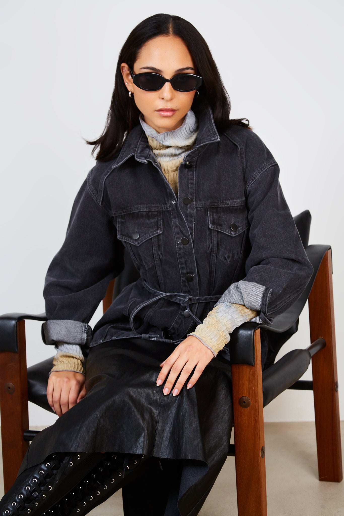 Black washed denim shirt jacket_5