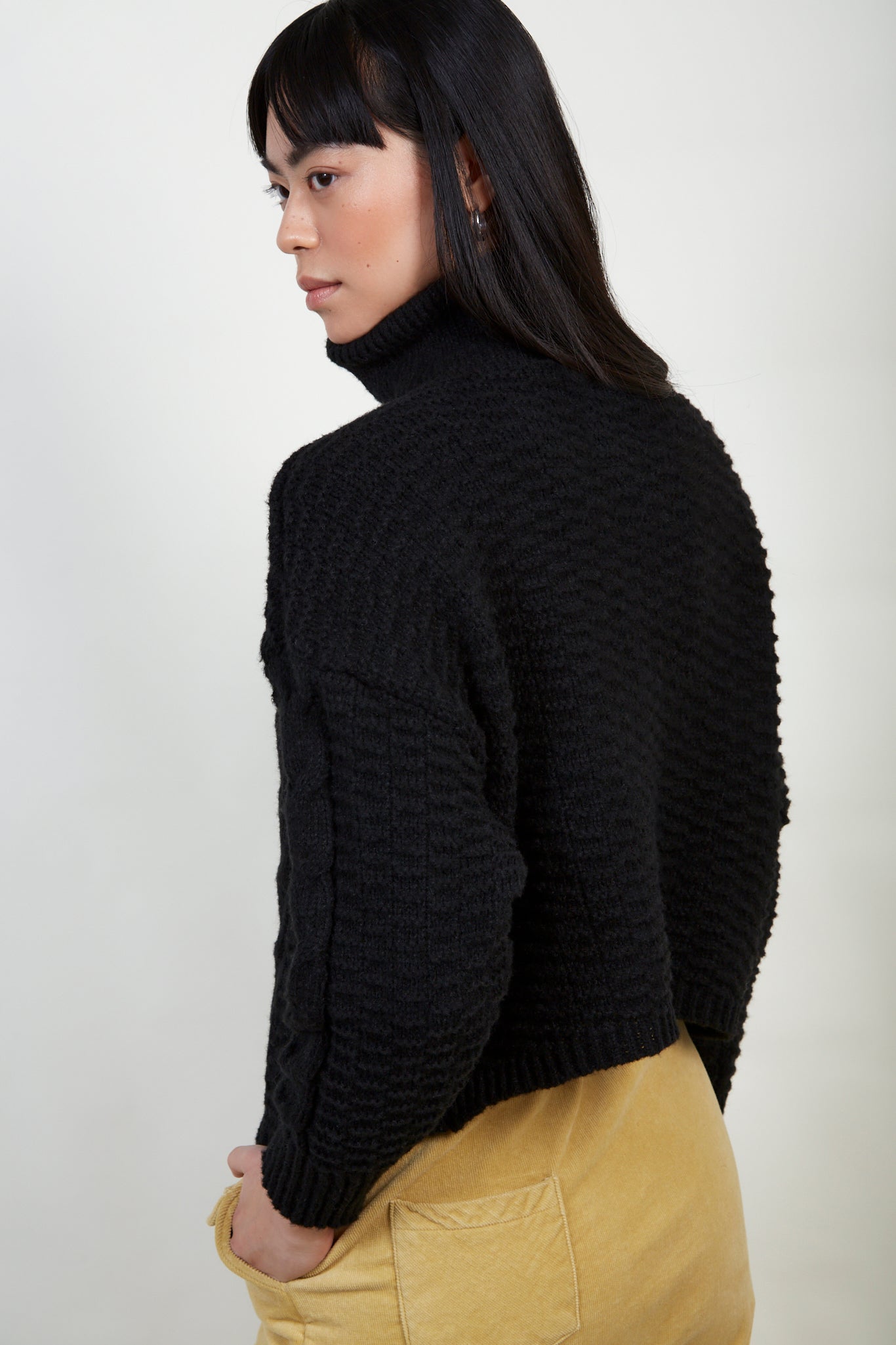 Black zip up cableknit turtleneck_4