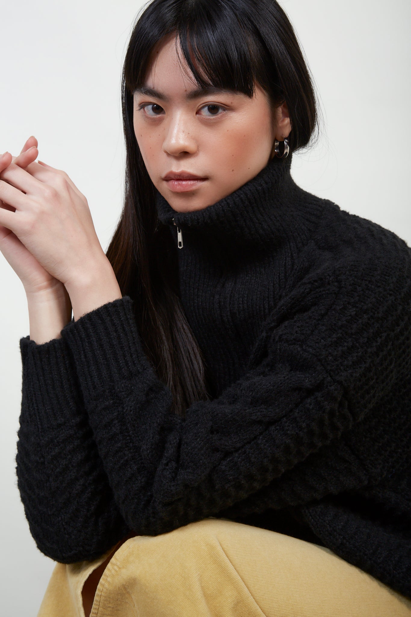 Black zip up cableknit turtleneck_5