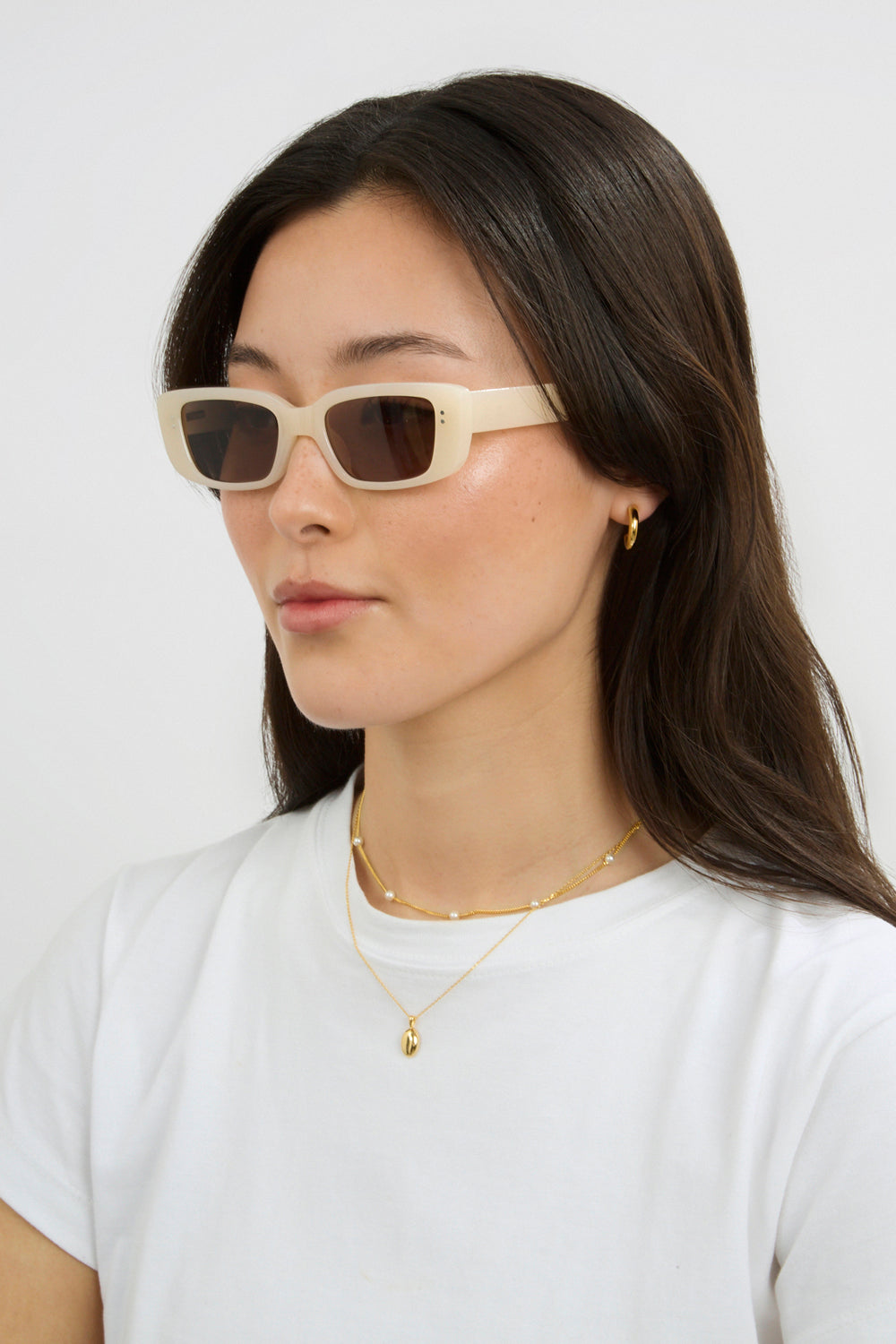 Cream thin rectangular sunglasses_4